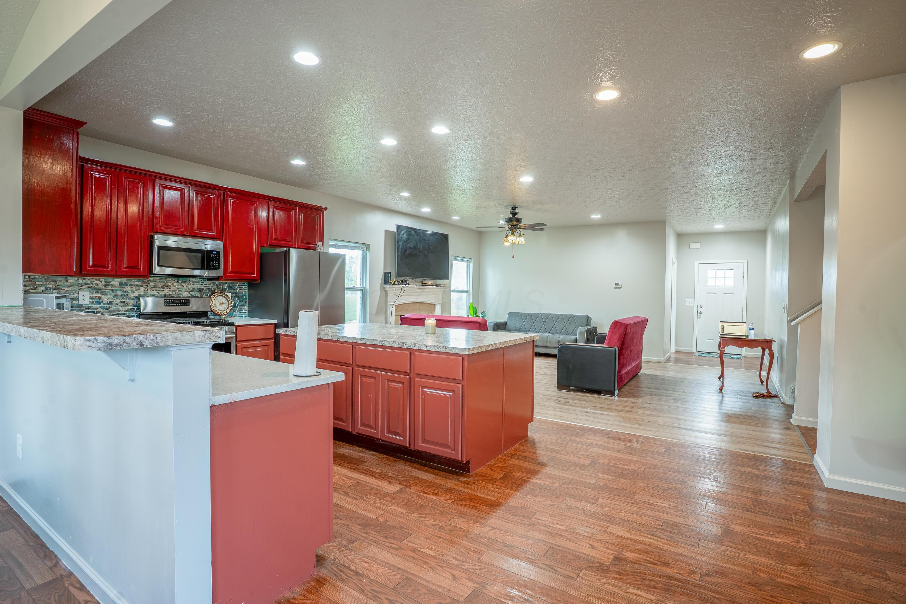 1461 Hoovler Way Property Photo 10