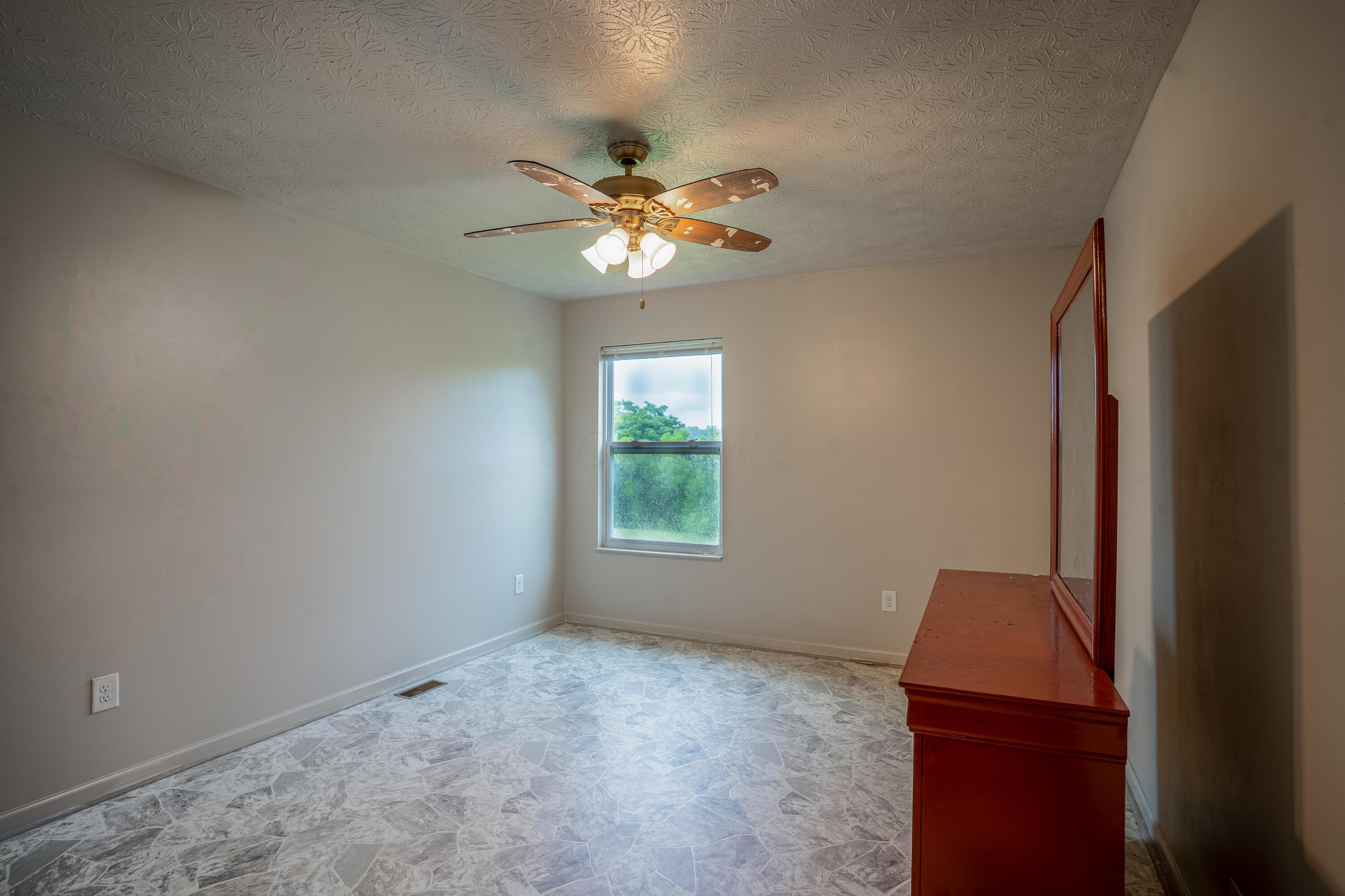 1461 Hoovler Way Property Photo 27
