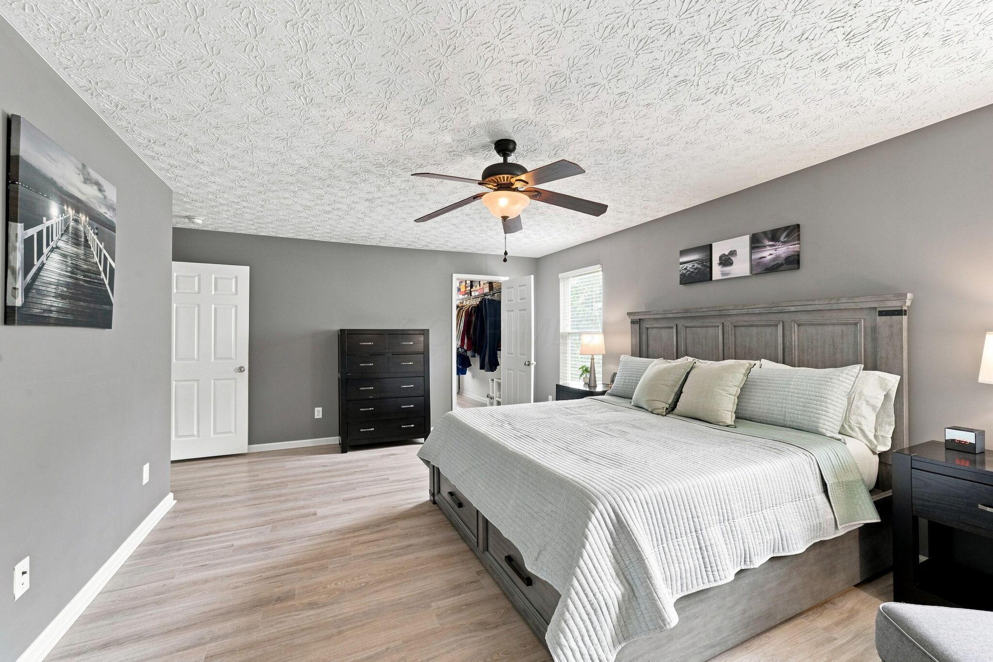 1332 Wagy Square Property Photo 14