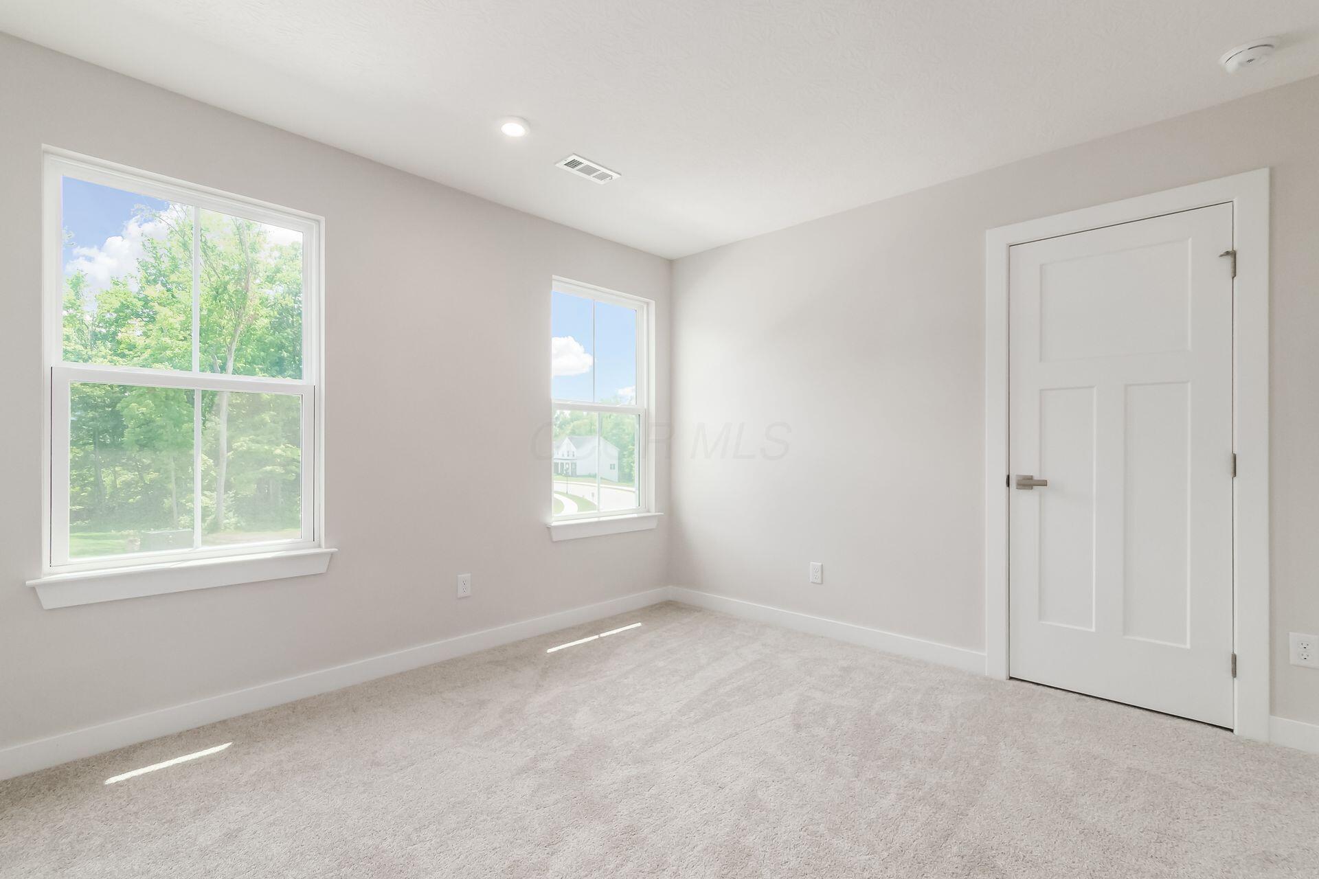 402 Pisa Loop Property Photo 29