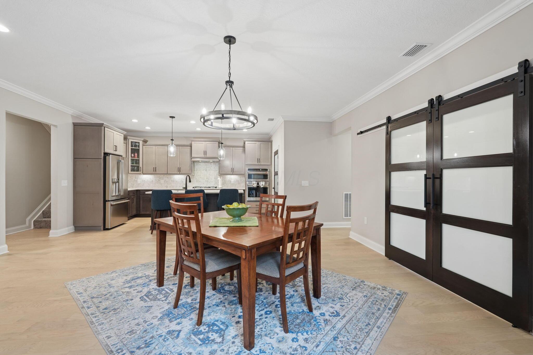 10228 Hyland Run Property Photo 10
