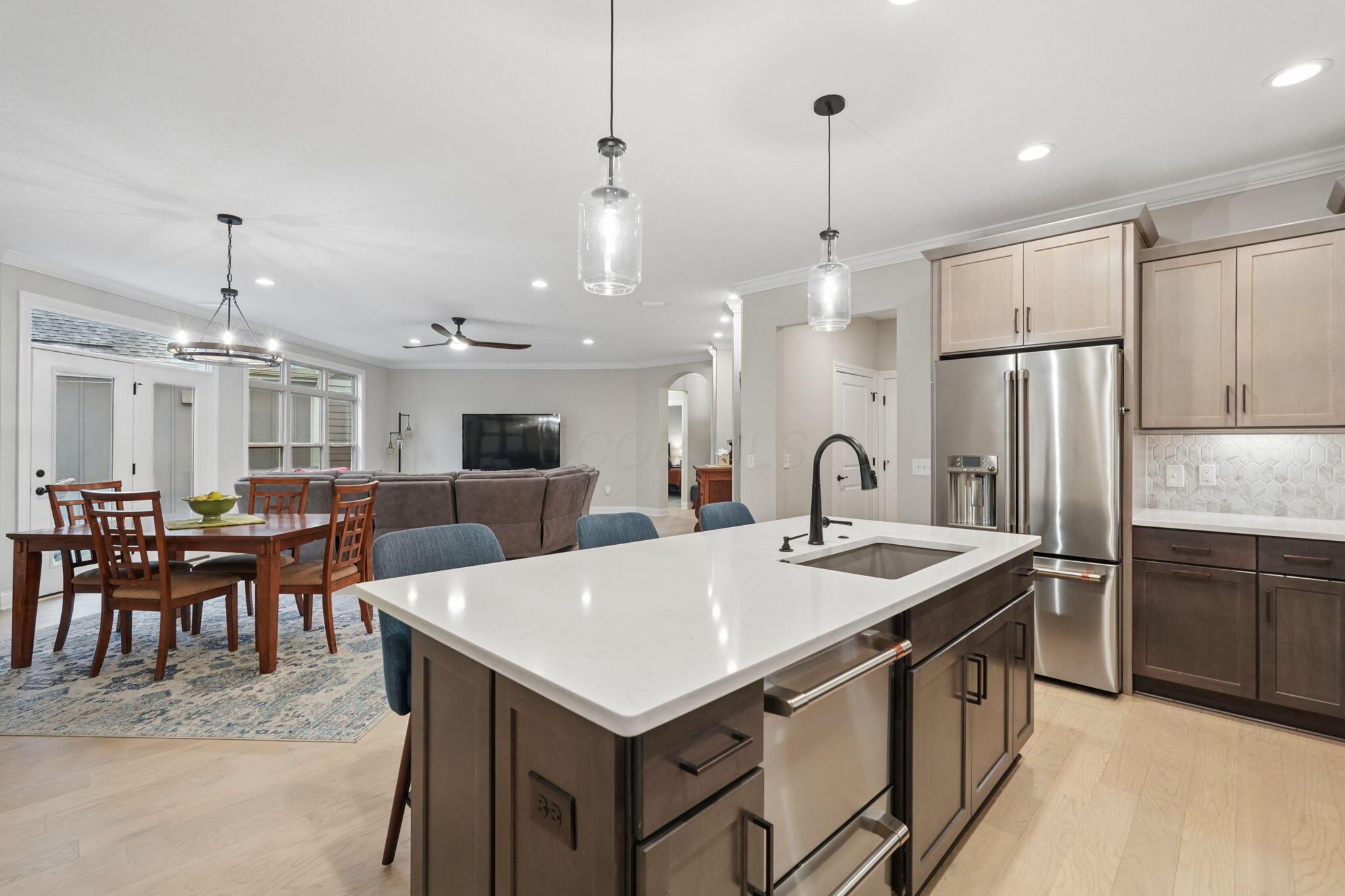 10228 Hyland Run Property Photo 11