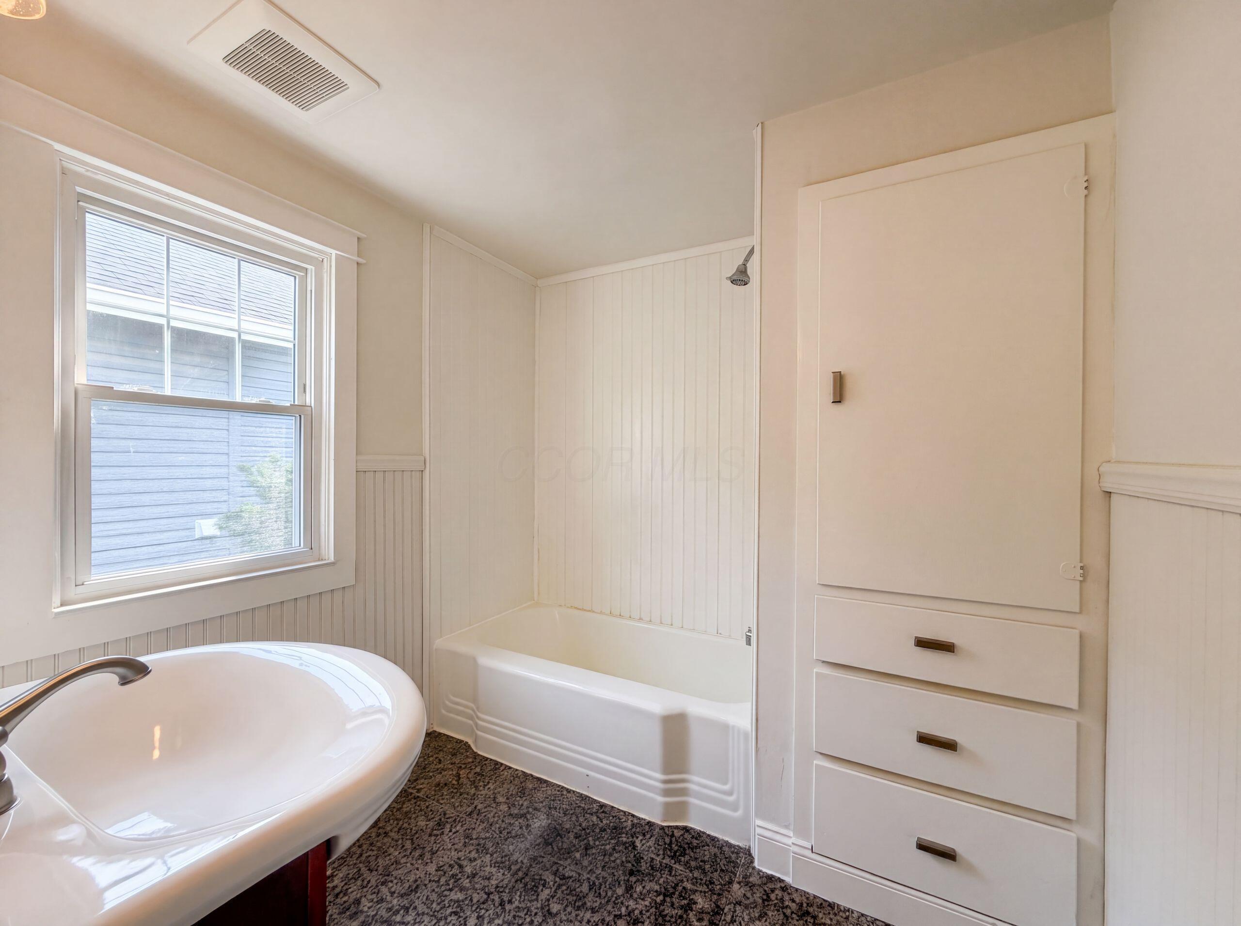 751 Grandon Avenue Property Photo 17
