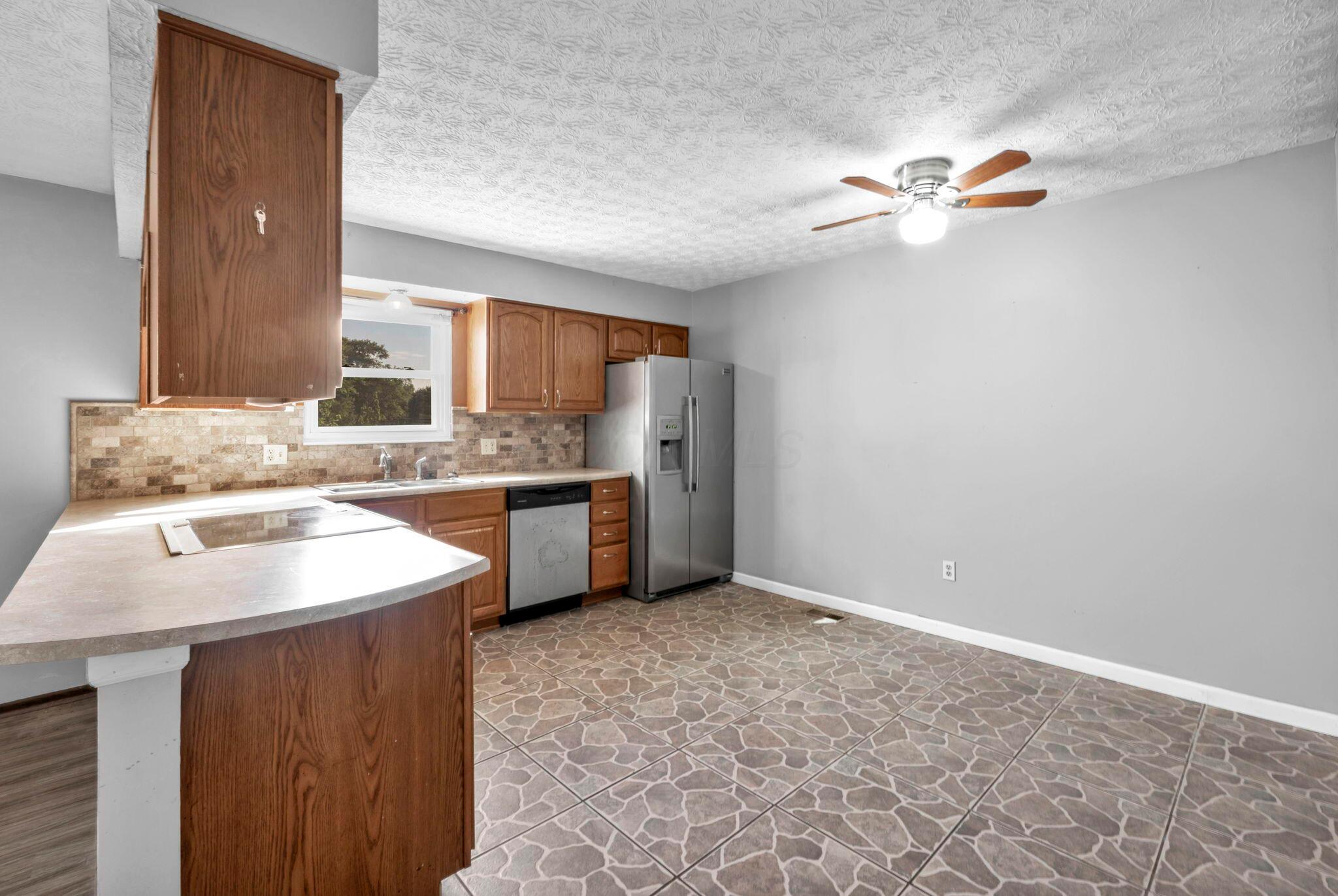 2042 Westbranch Road Property Photo 5