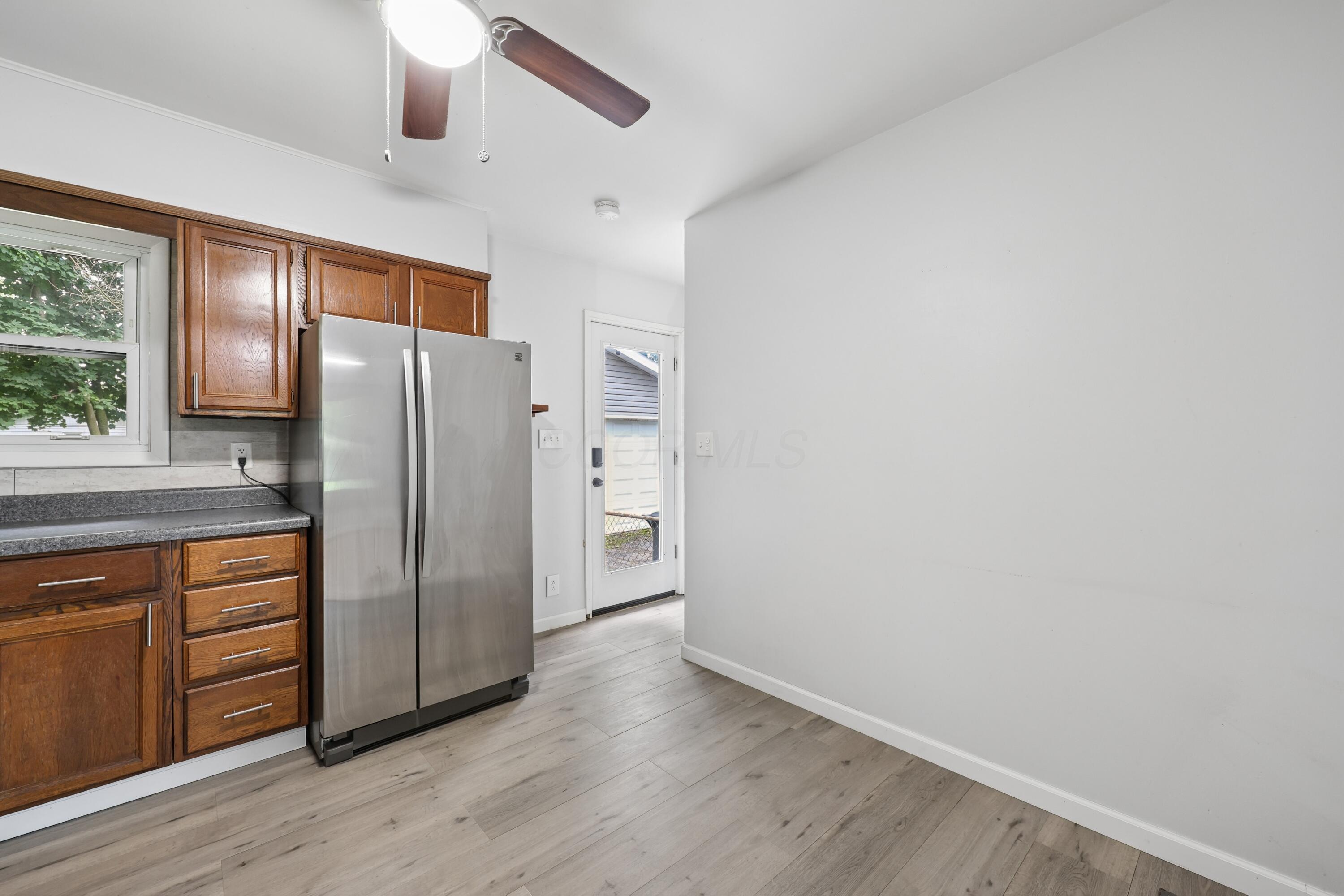 718 Meadow Drive Property Photo 8