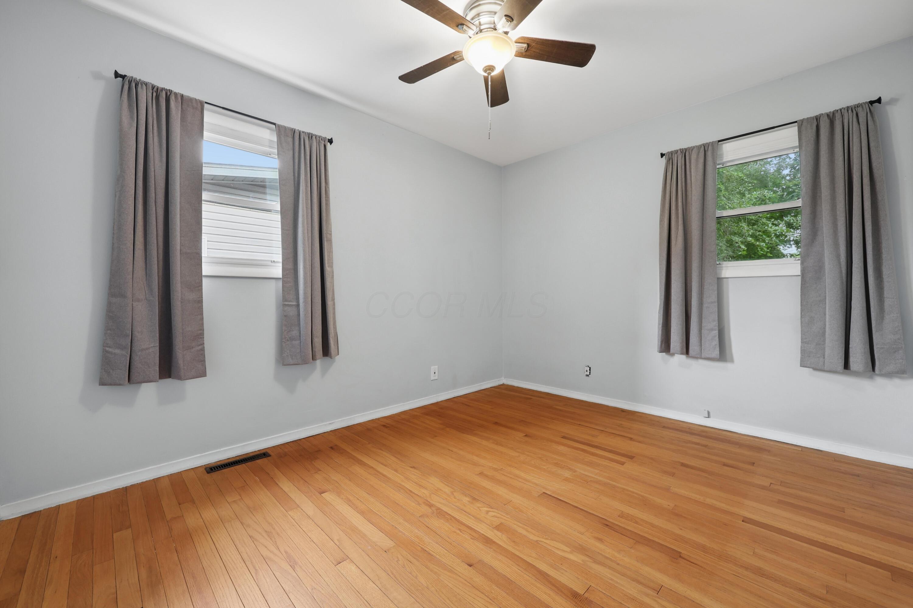 718 Meadow Drive Property Photo 13