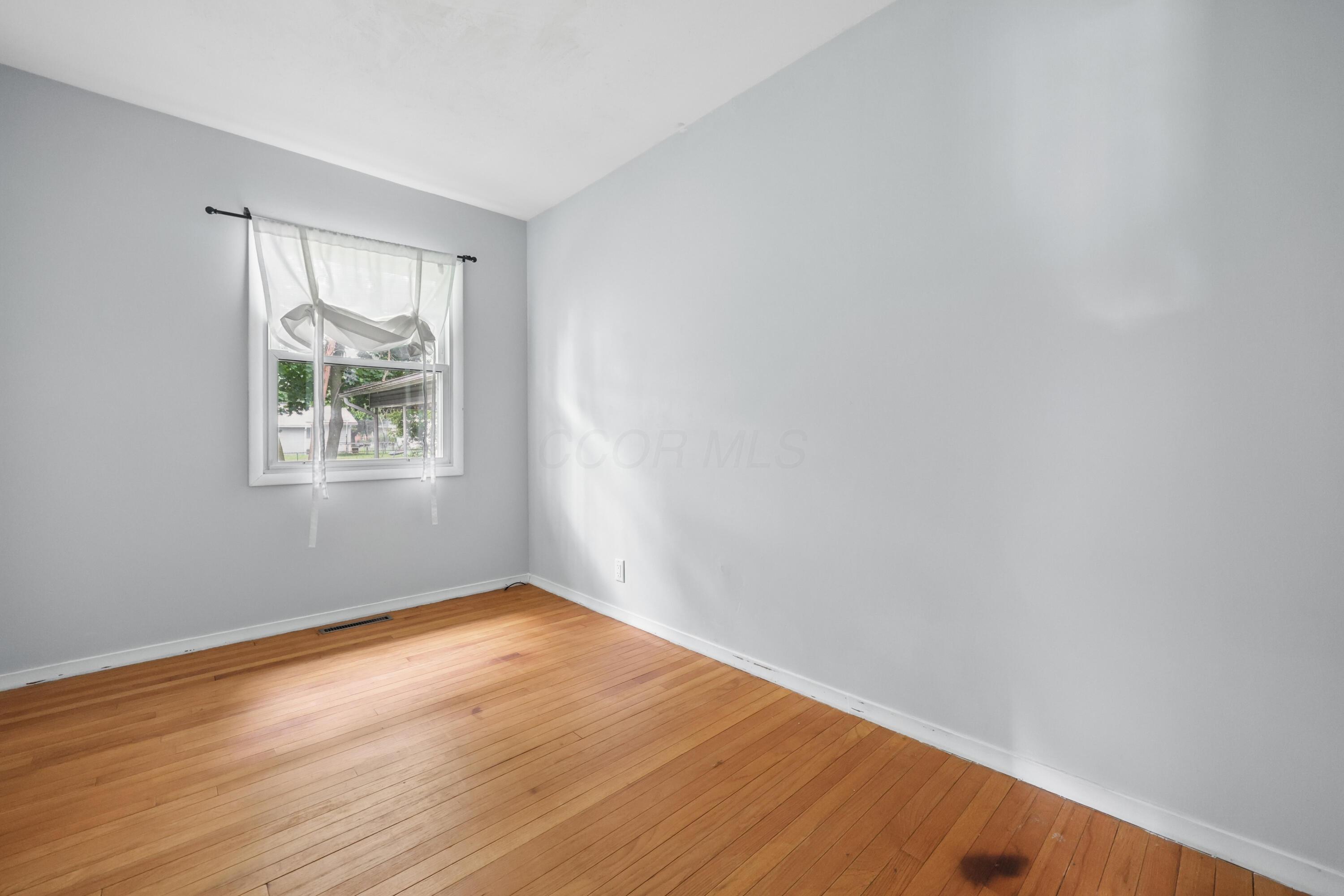 718 Meadow Drive Property Photo 15