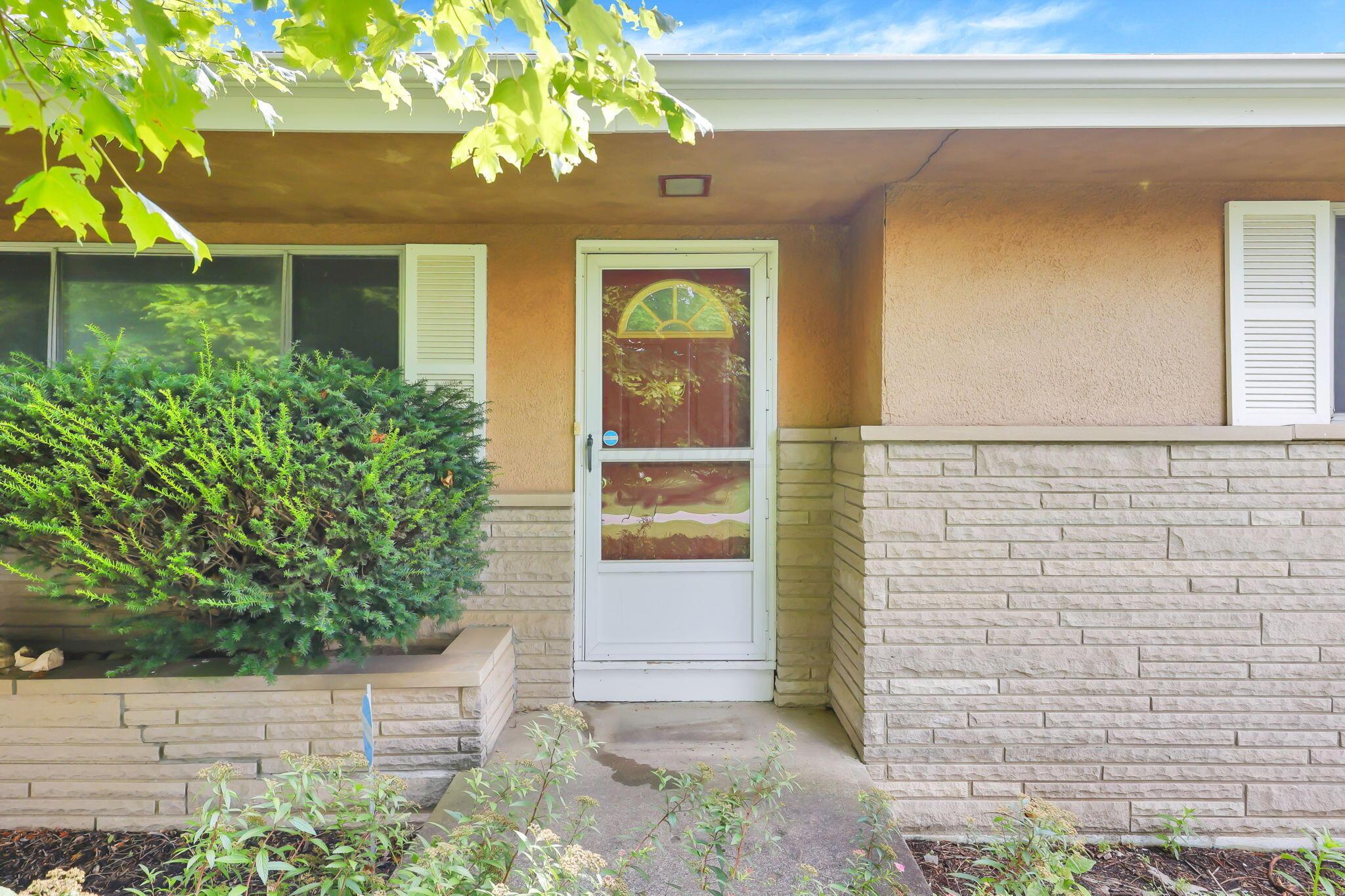 82 N Belmar Drive