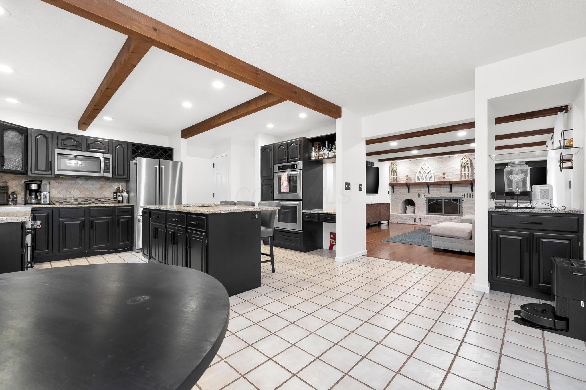 100 Tanglewood Drive Property Photo 32
