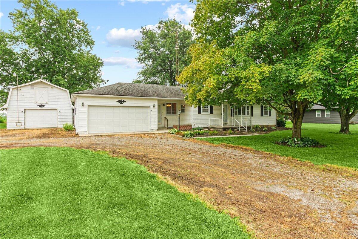 11285 State Route 47 Property Photo 1