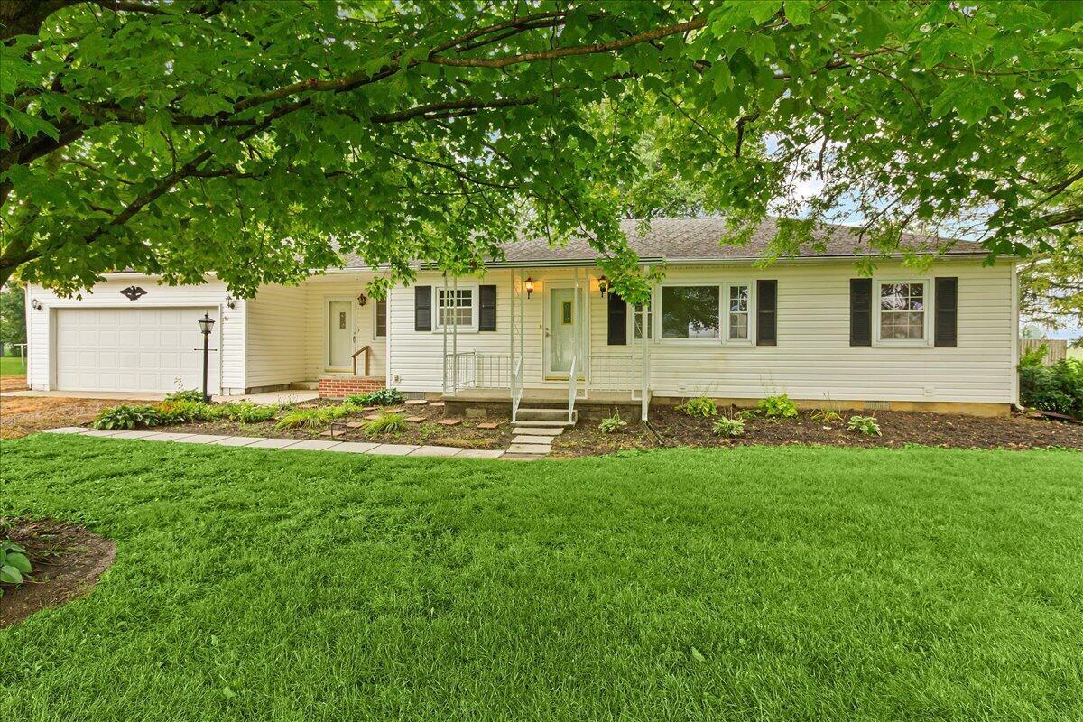 11285 State Route 47 Property Photo 3