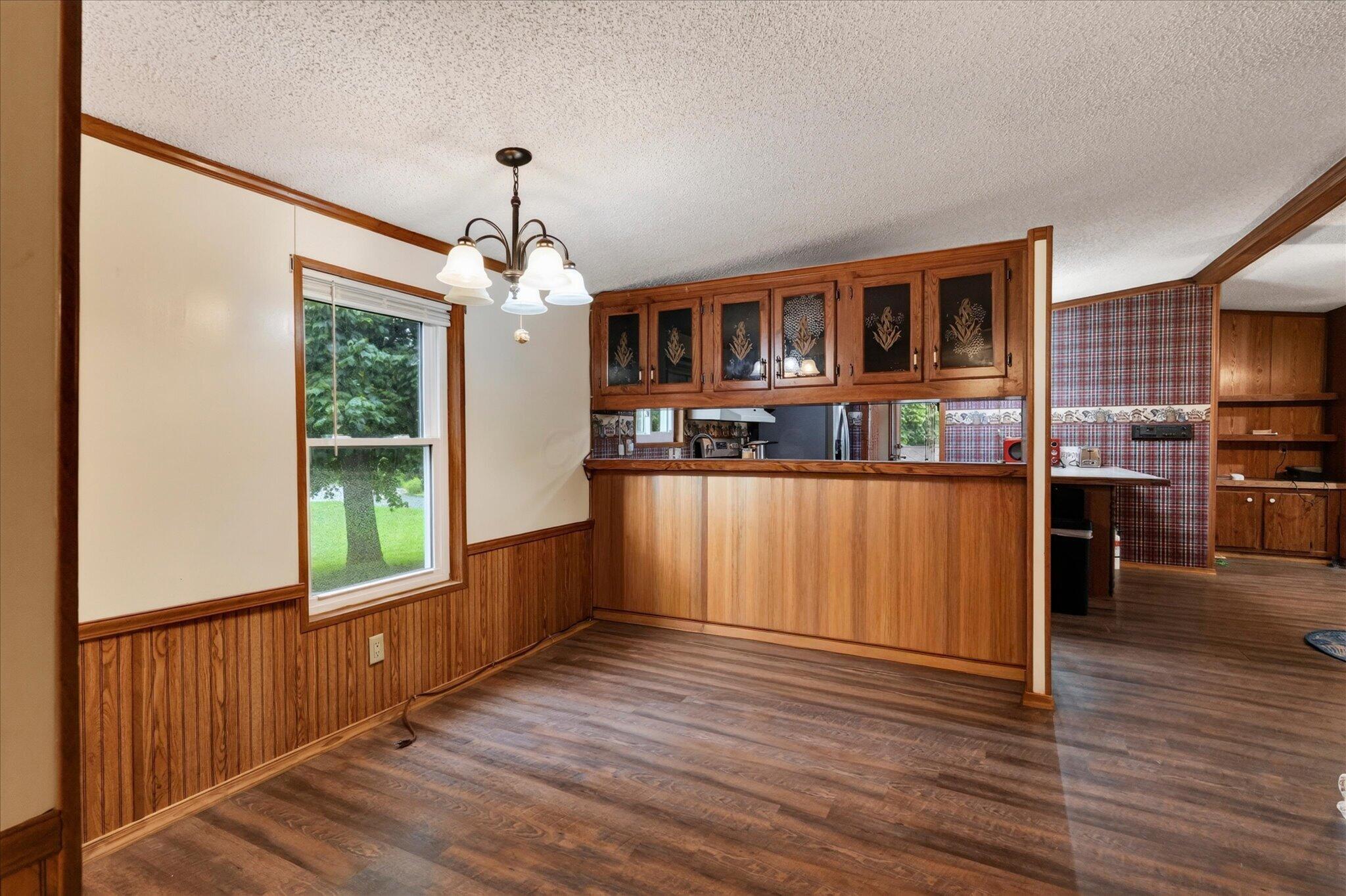 12873 Lakeside Drive Property Photo 15