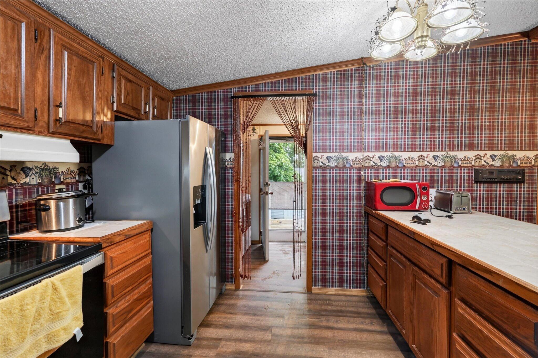 12873 Lakeside Drive Property Photo 19