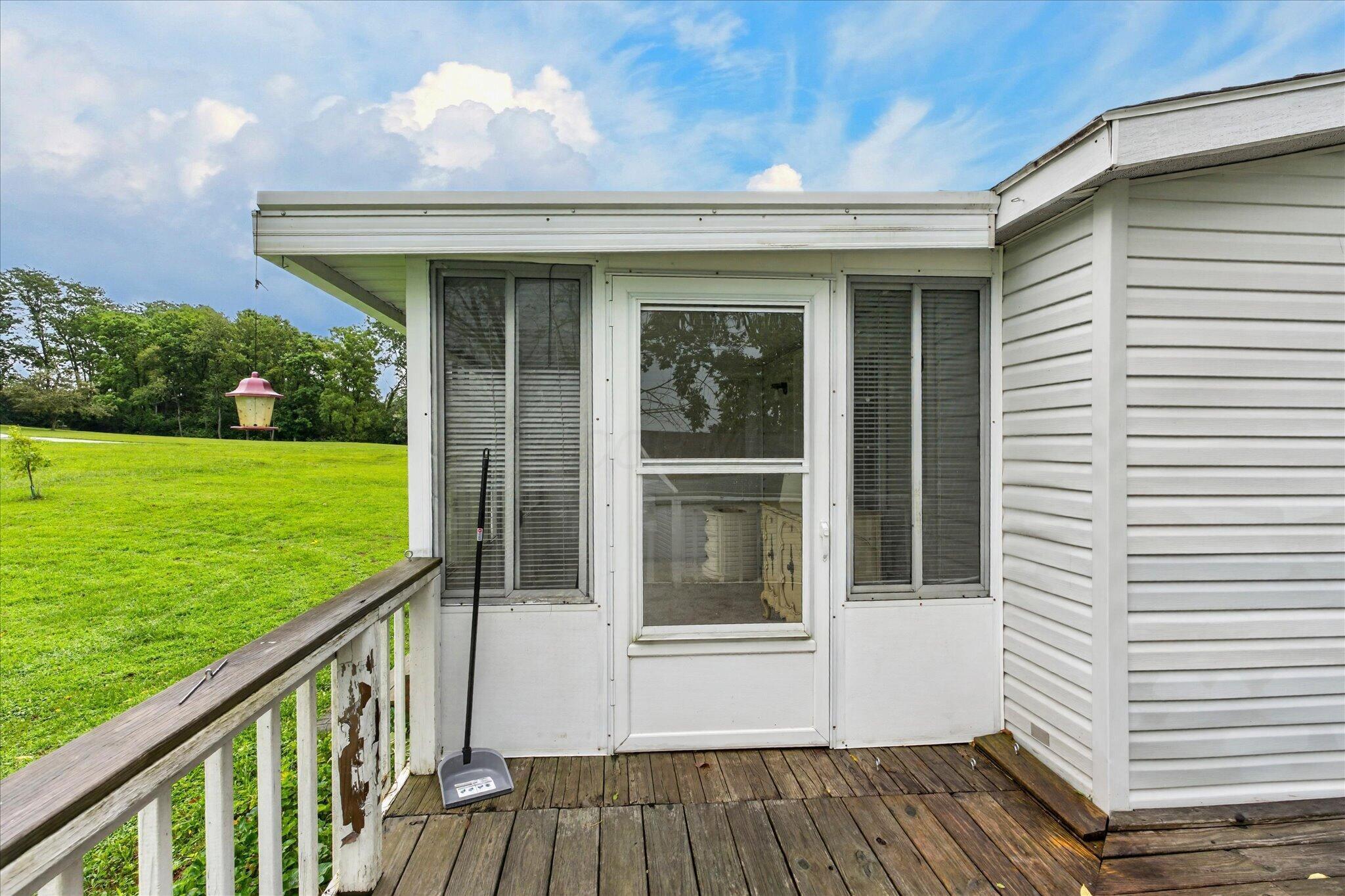 12873 Lakeside Drive Property Photo 34