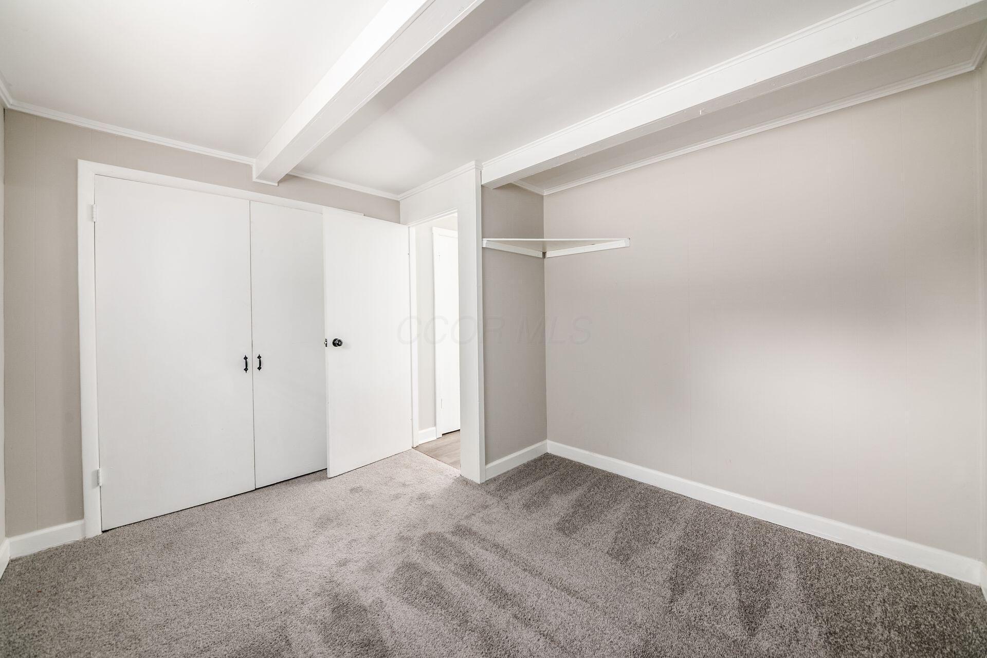 1028 S Hampton Road Property Photo 13