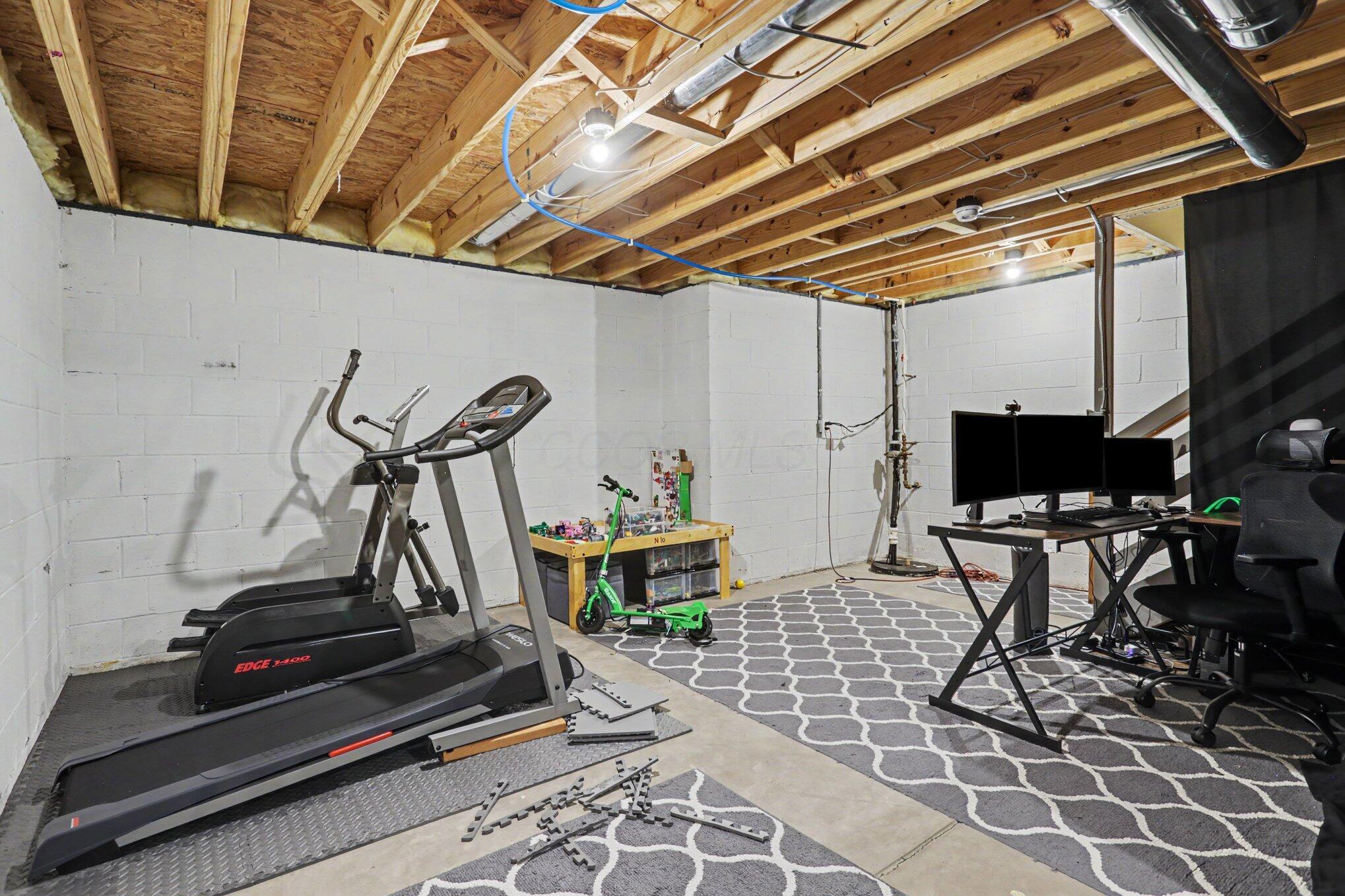 5806 Northup Road Property Photo 25