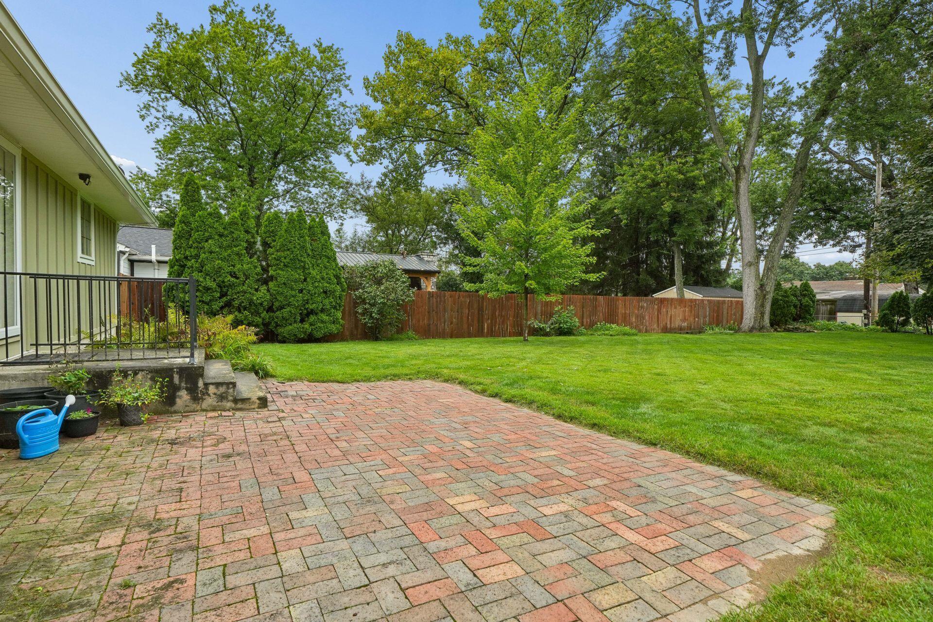 2106 Springhill Drive Property Photo 36