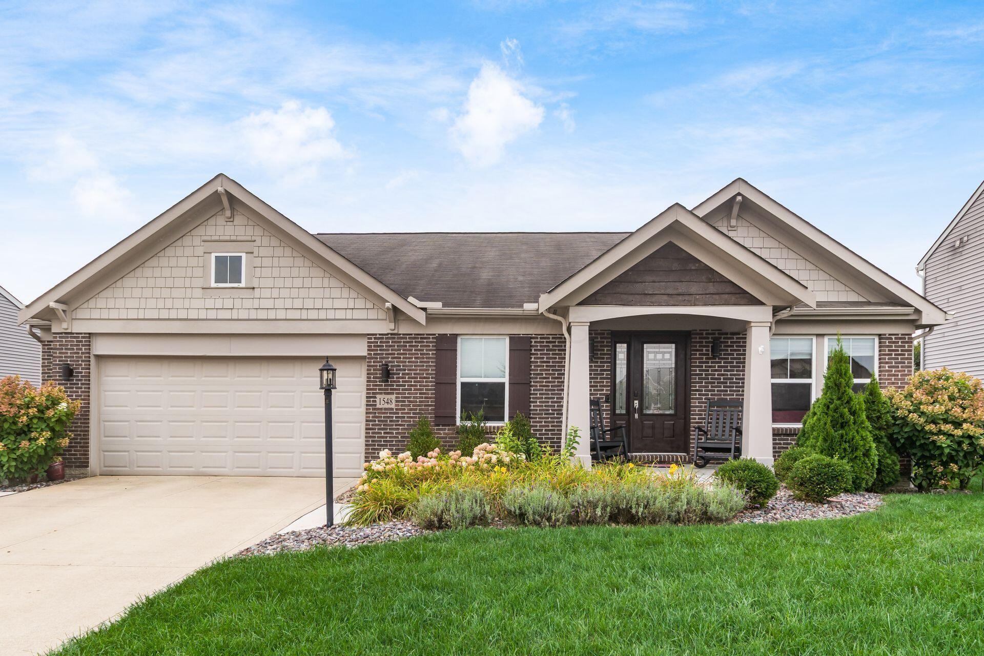1548 Adena Pointe Drive Property Photo 1