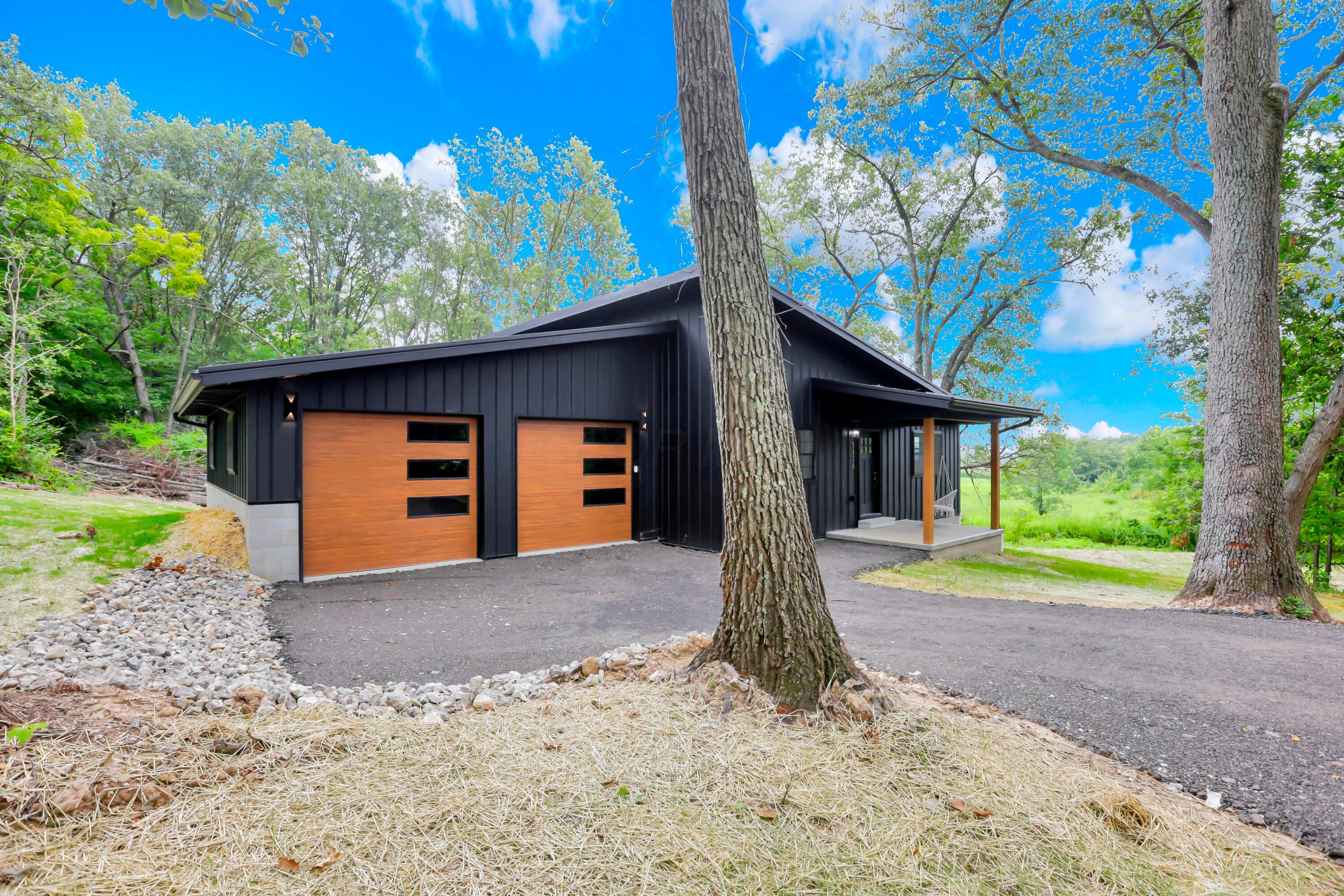 1438 Ragged Ridge Road Property Photo 3
