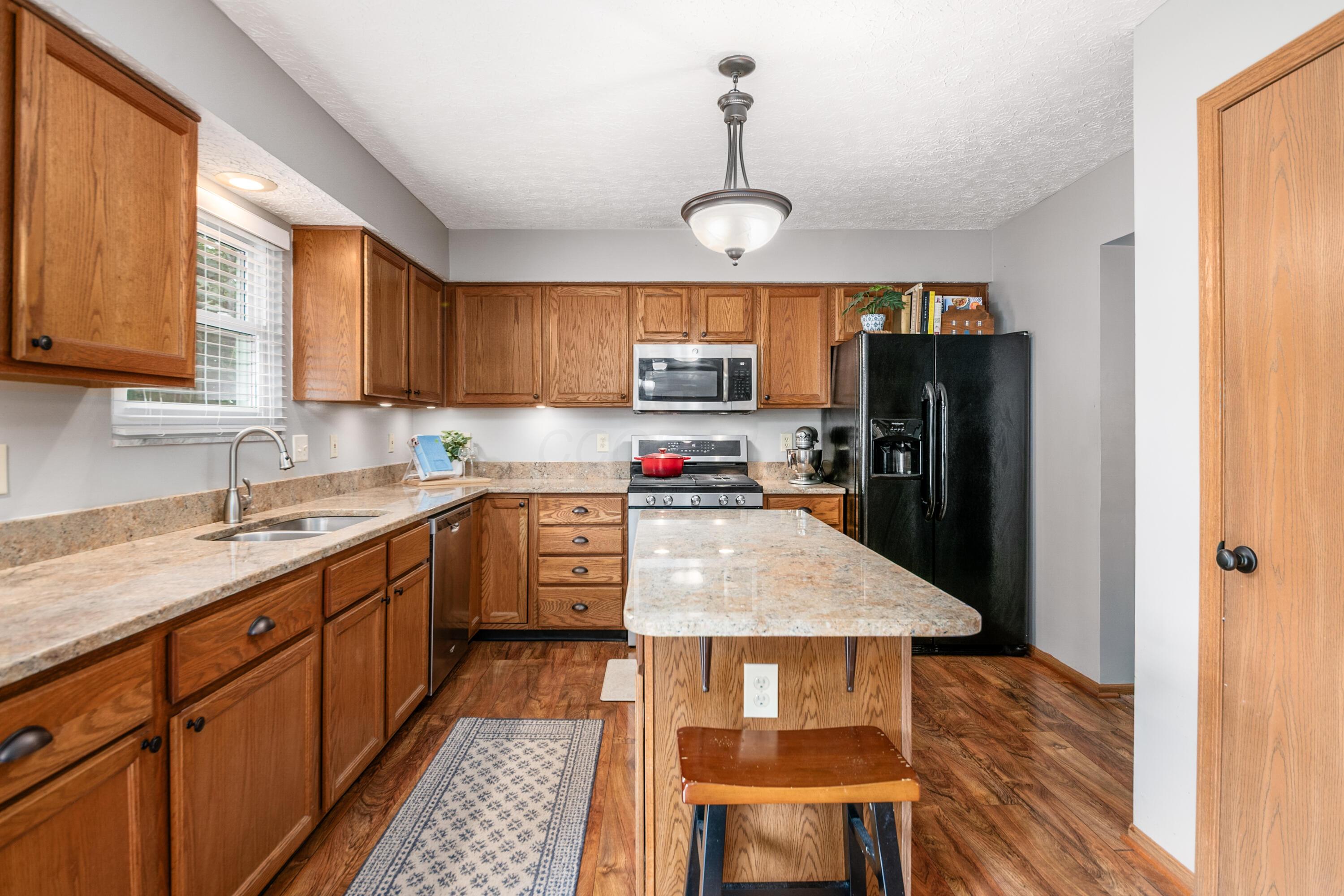 2895 Pheasant Field Drive Property Photo 8