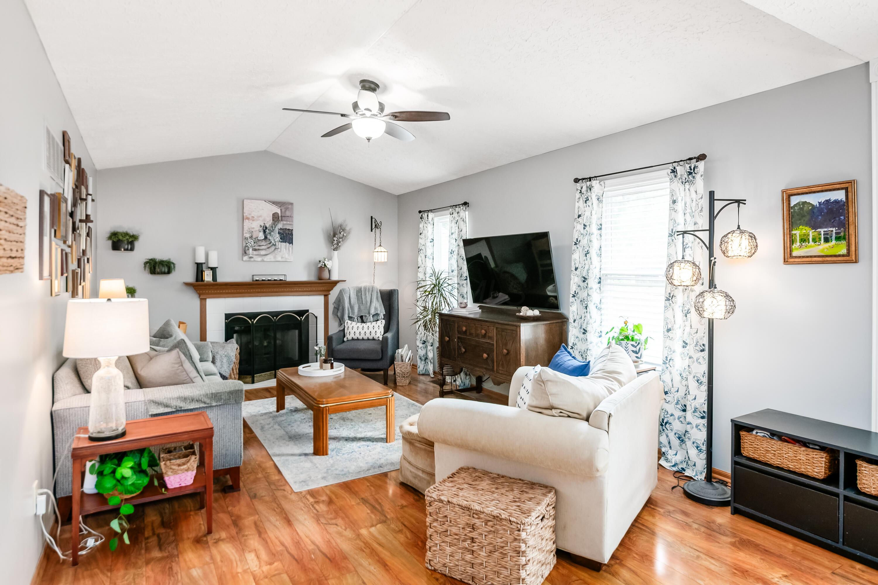 2895 Pheasant Field Drive Property Photo 13