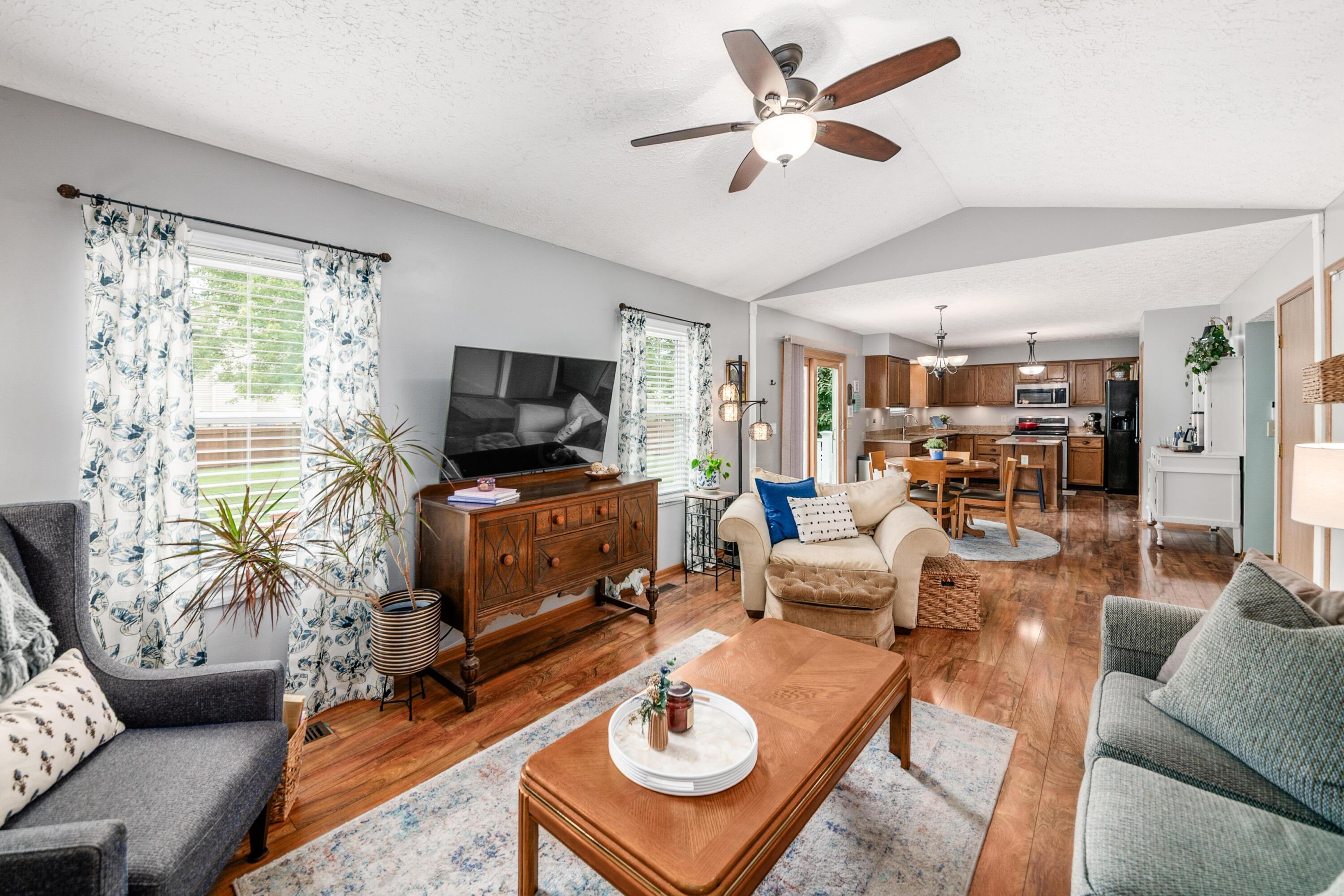 2895 Pheasant Field Drive Property Photo 15