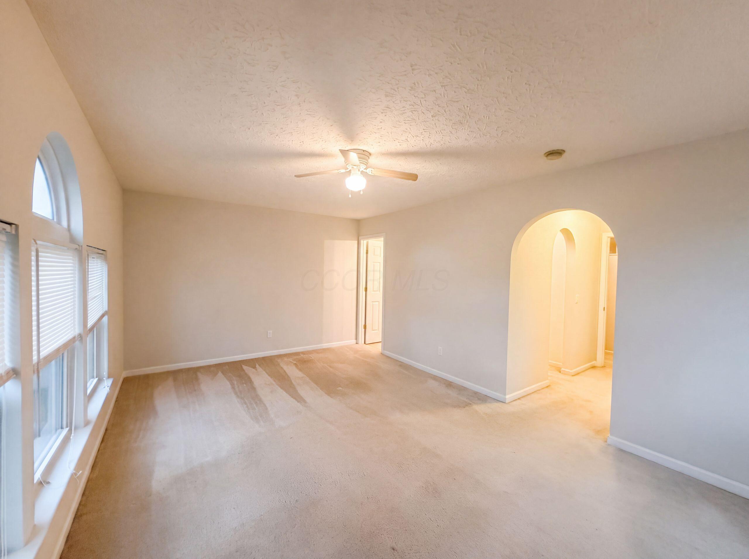 4186 Coble Bowman Way, 15 Property Photo 8