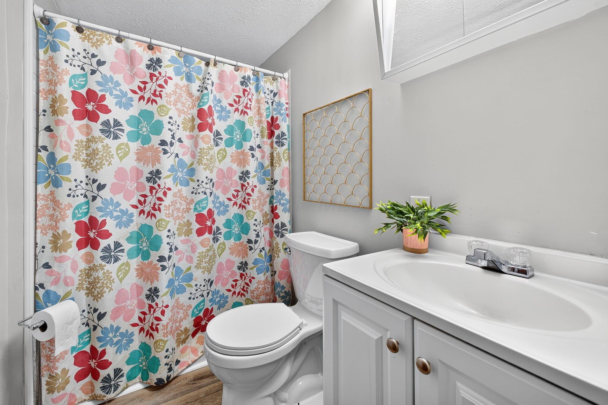 5471 Sedalia Drive Property Photo 7