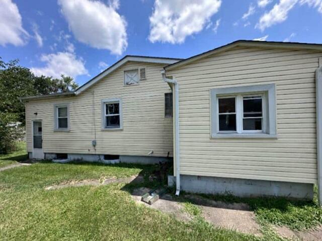 667 Erickson Avenue Property Photo 2