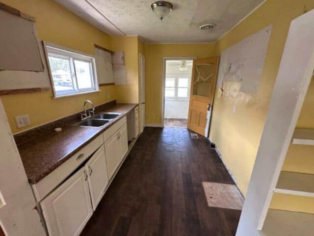 667 Erickson Avenue Property Photo 4