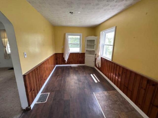 667 Erickson Avenue Property Photo 5