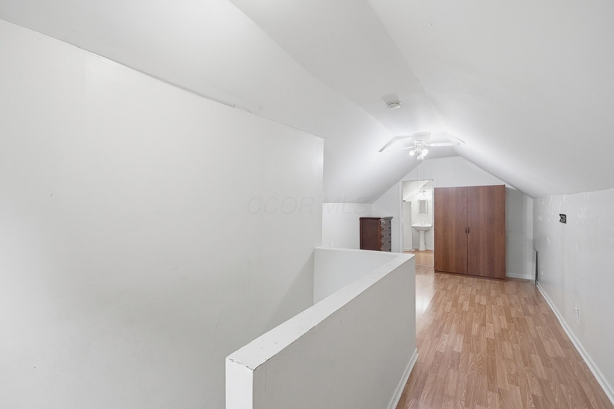 39 Oaksmere Road Property Photo 16