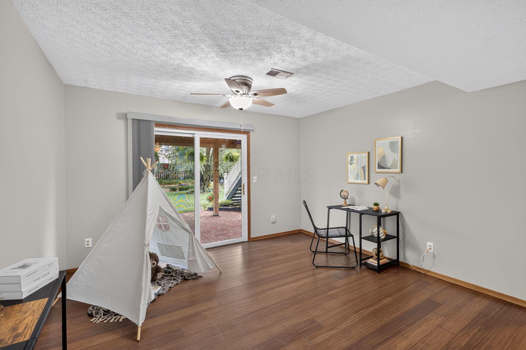 6108 Northbend Drive Property Photo 32
