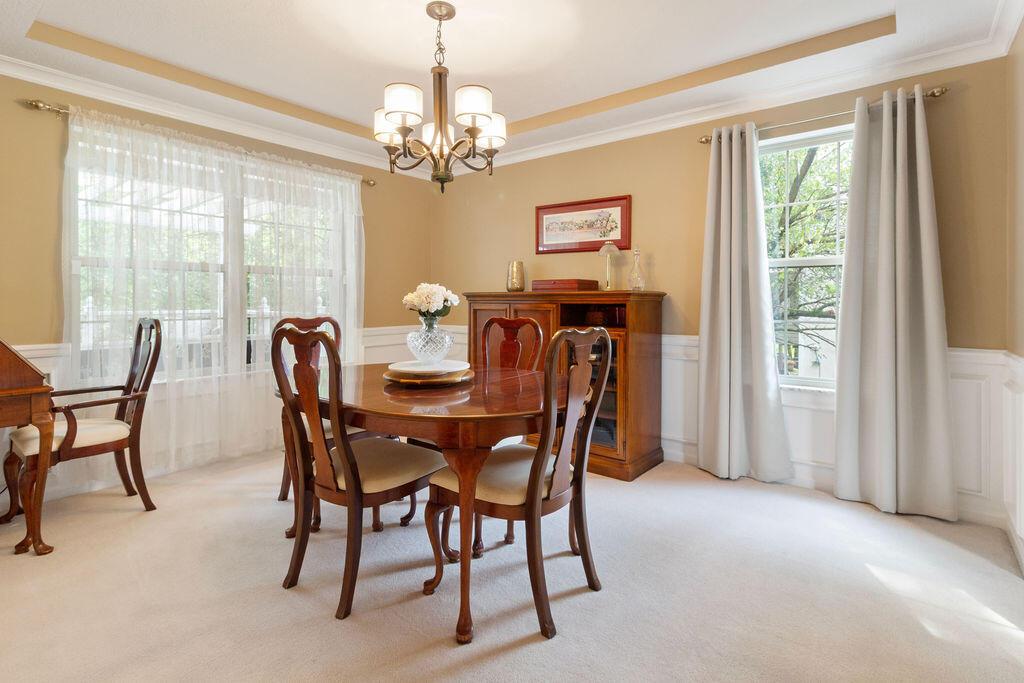 2116 Castlebrook Drive Property Photo 15