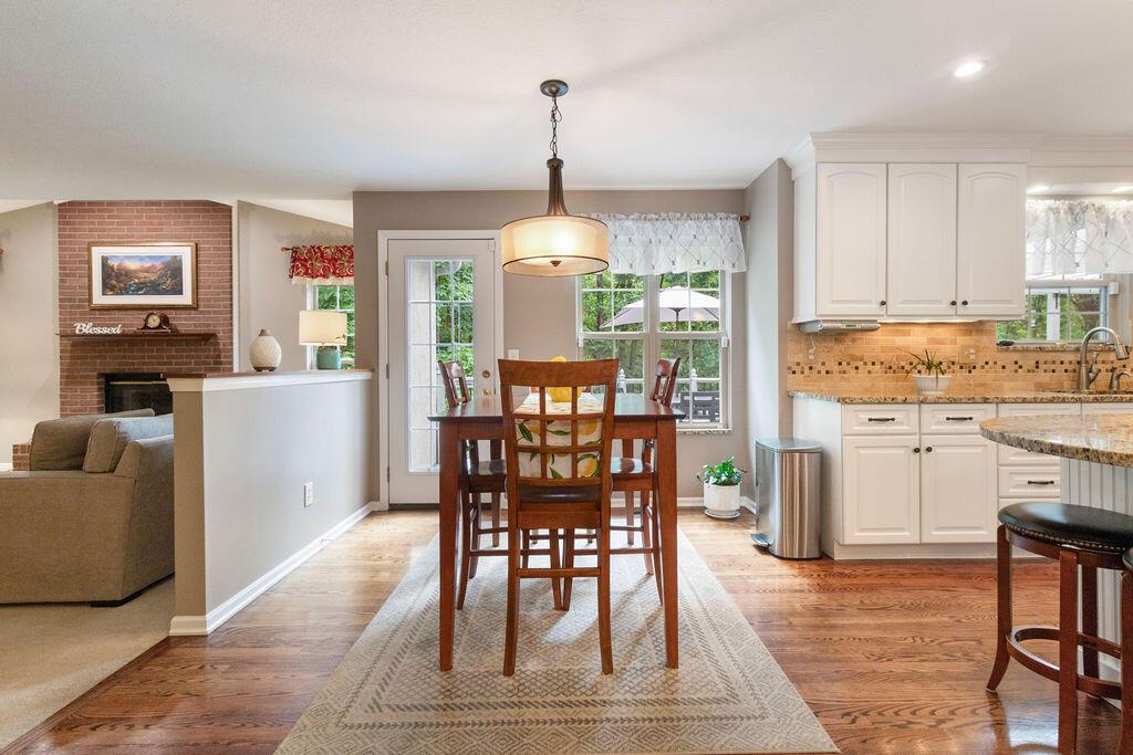 2116 Castlebrook Drive Property Photo 24