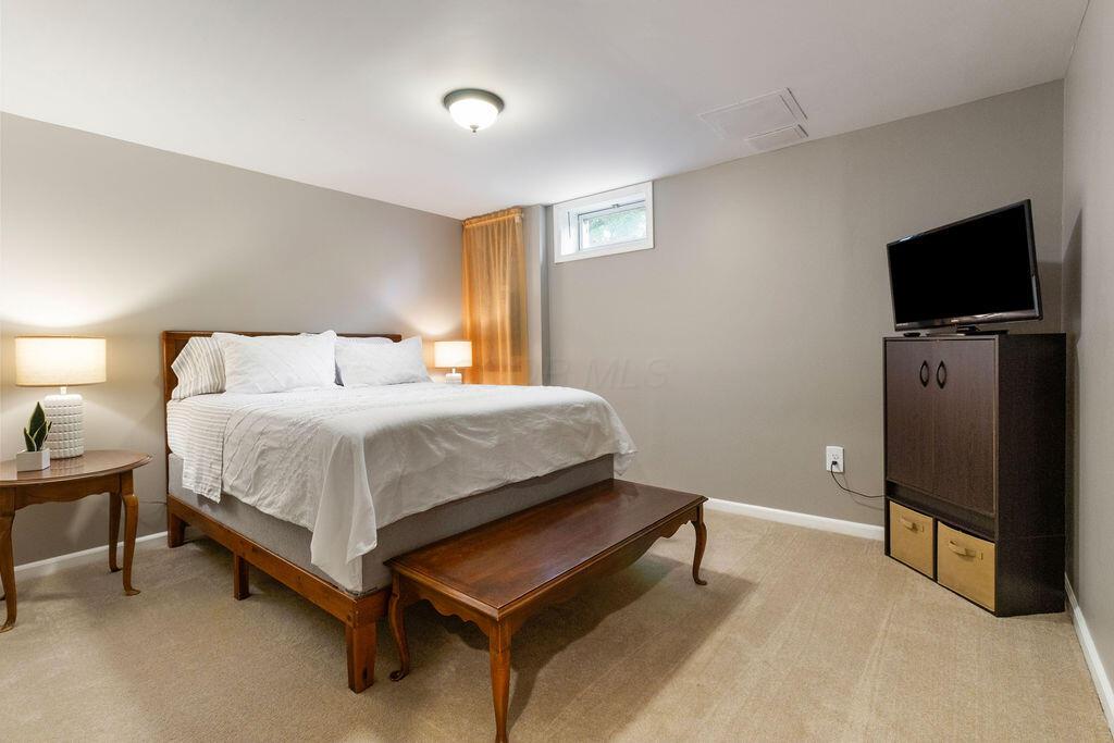 2116 Castlebrook Drive Property Photo 48