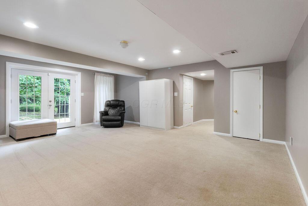 2116 Castlebrook Drive Property Photo 54