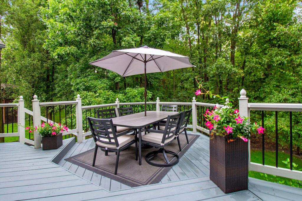 2116 Castlebrook Drive Property Photo 61