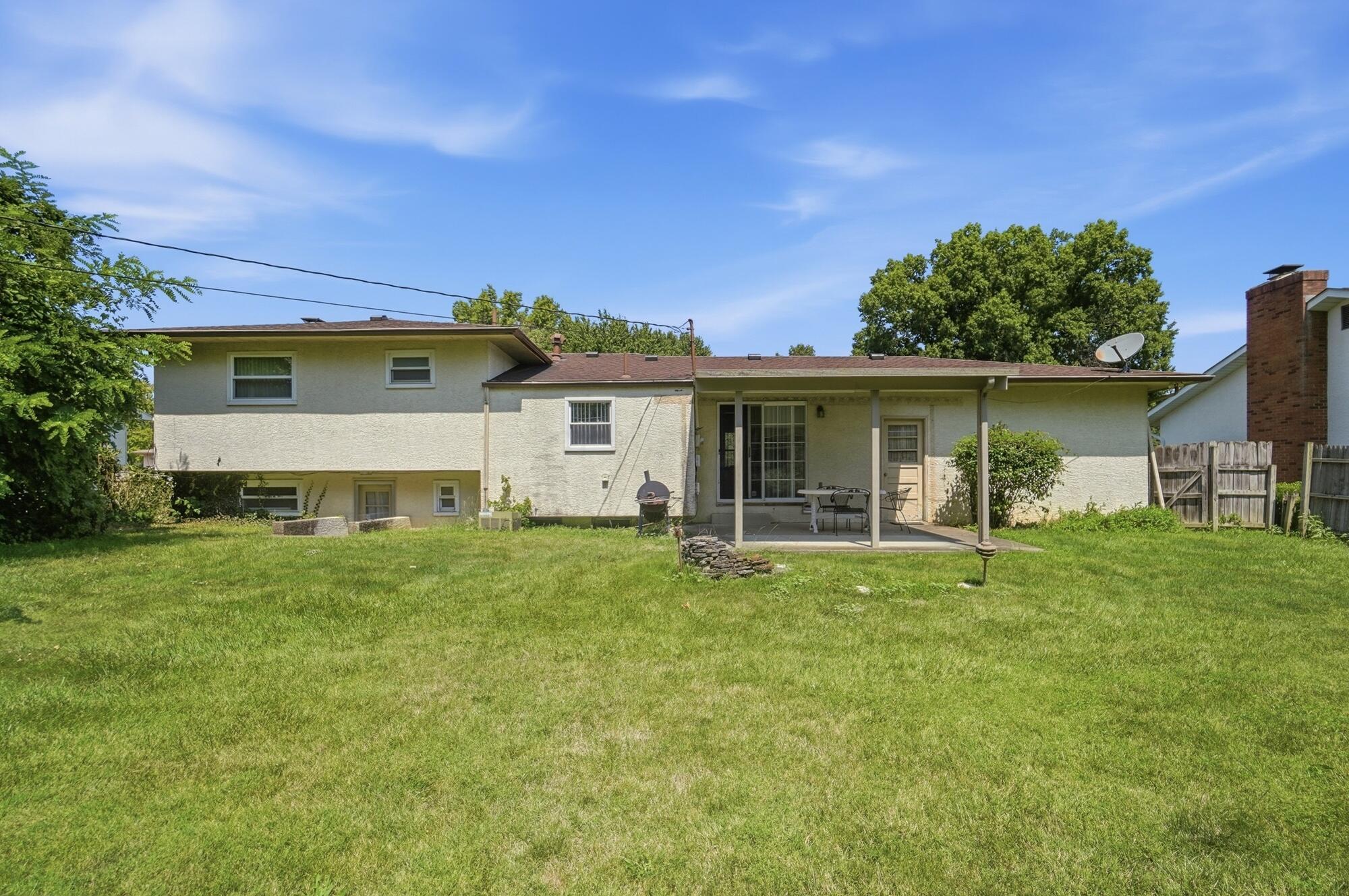 5417 Walshire Drive Property Photo 1