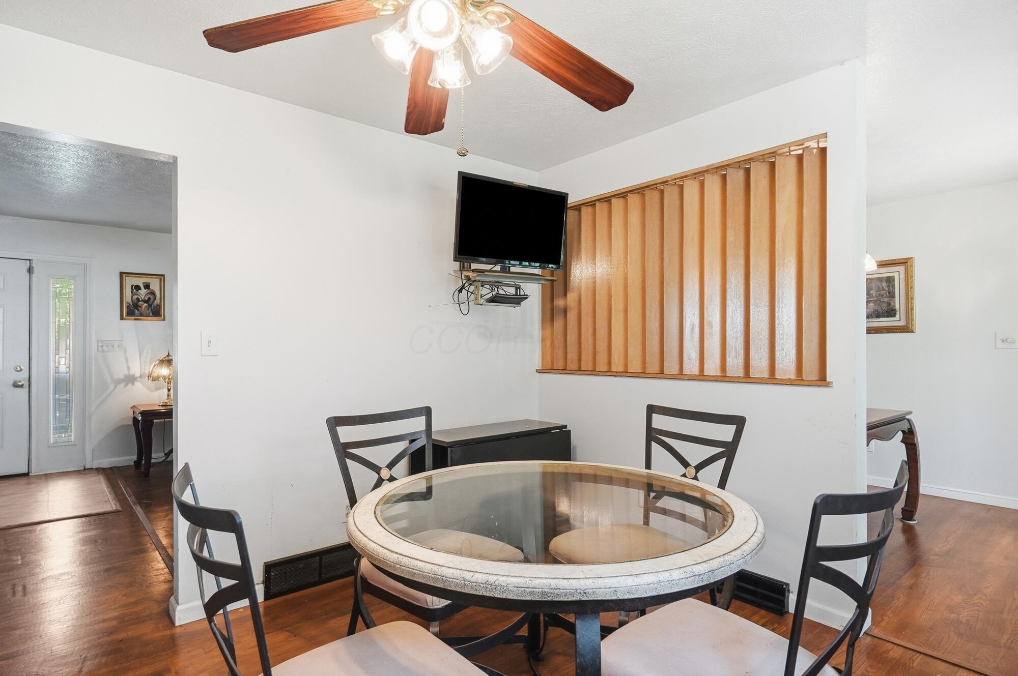5417 Walshire Drive Property Photo 12