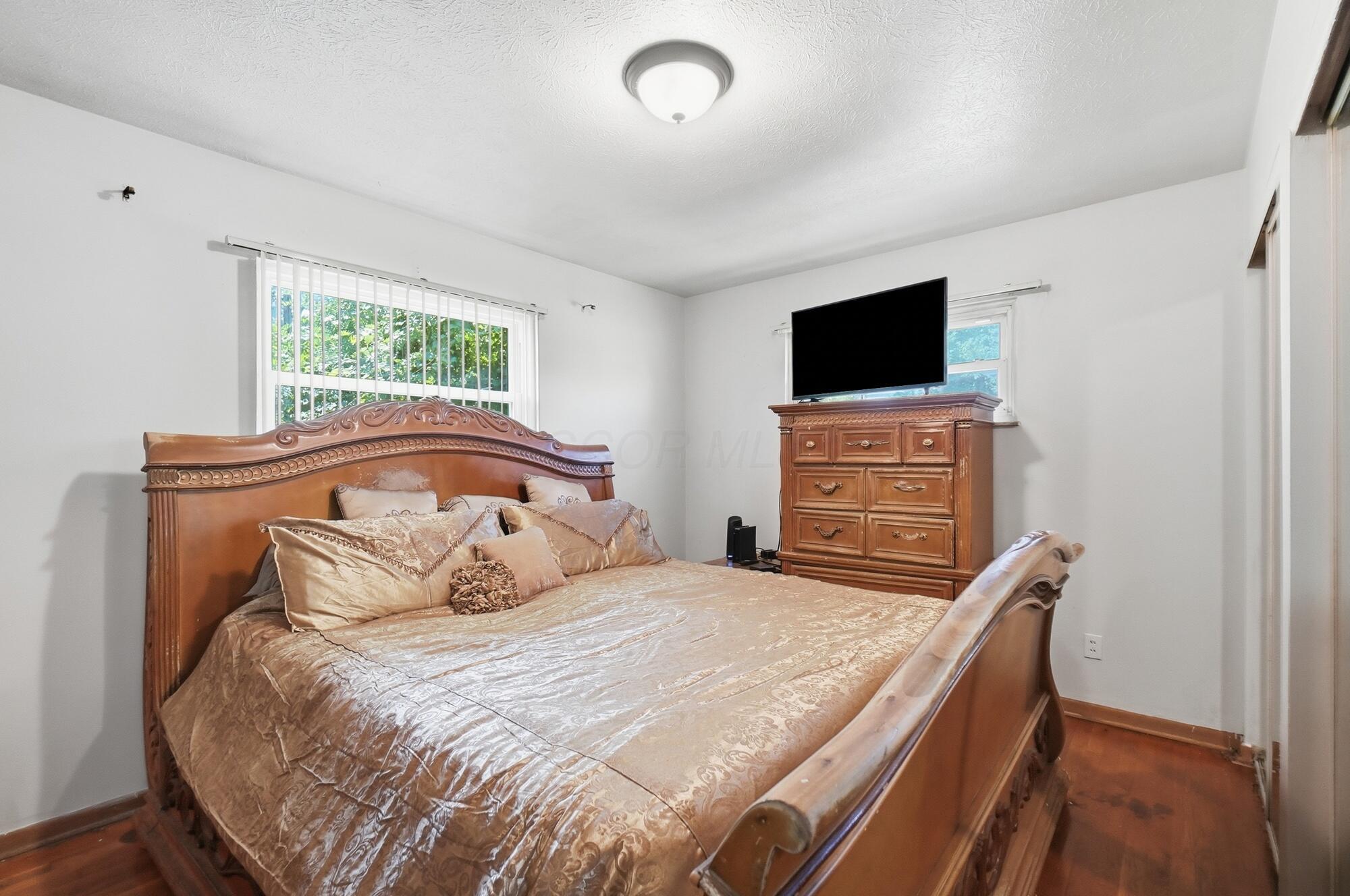 5417 Walshire Drive Property Photo 18