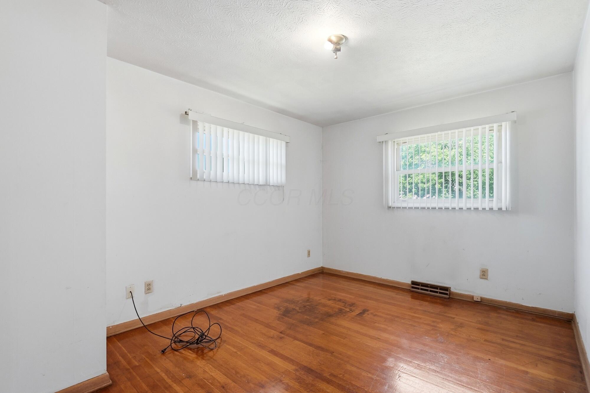 5417 Walshire Drive Property Photo 23