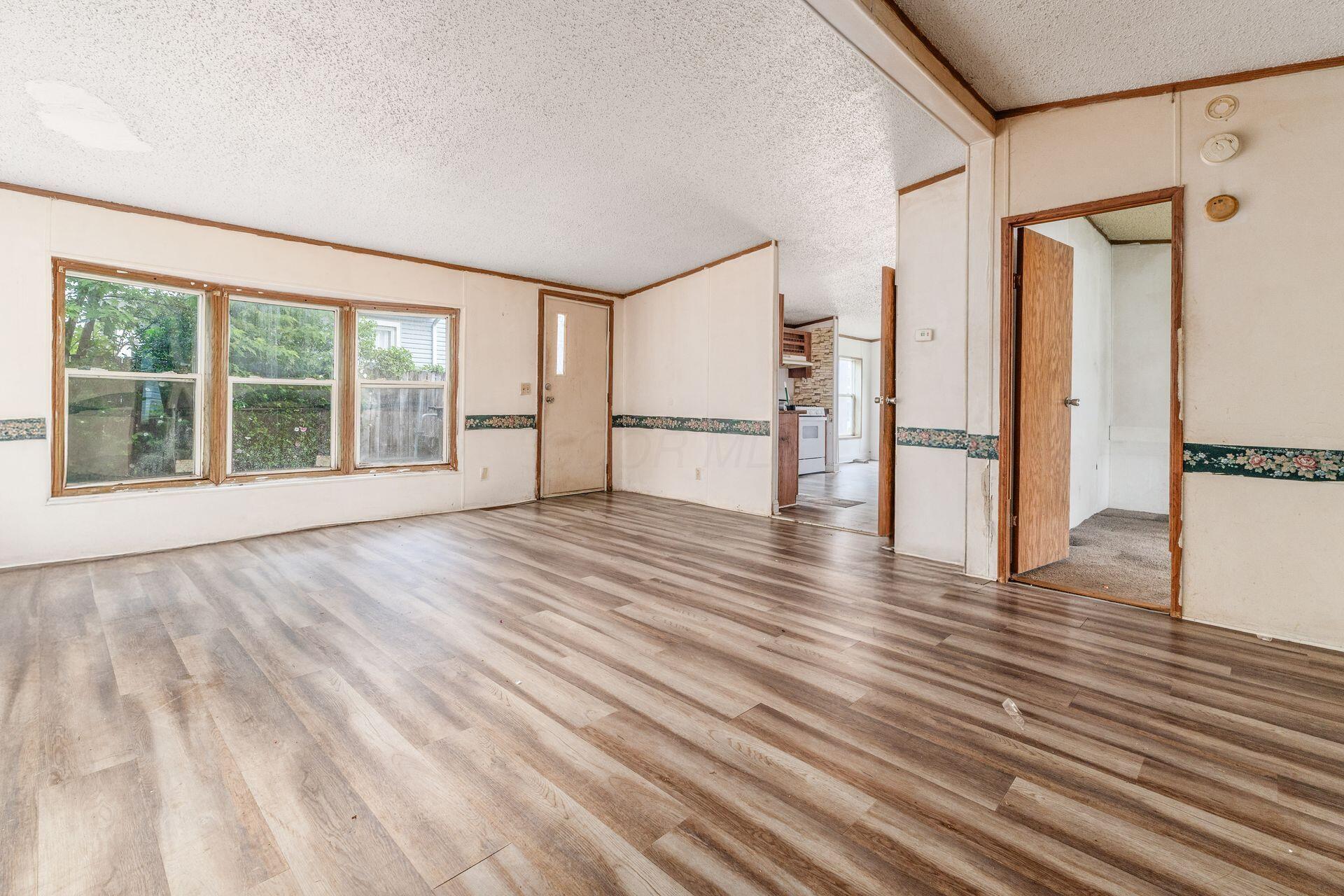 2801 Perdue Avenue Property Photo 5