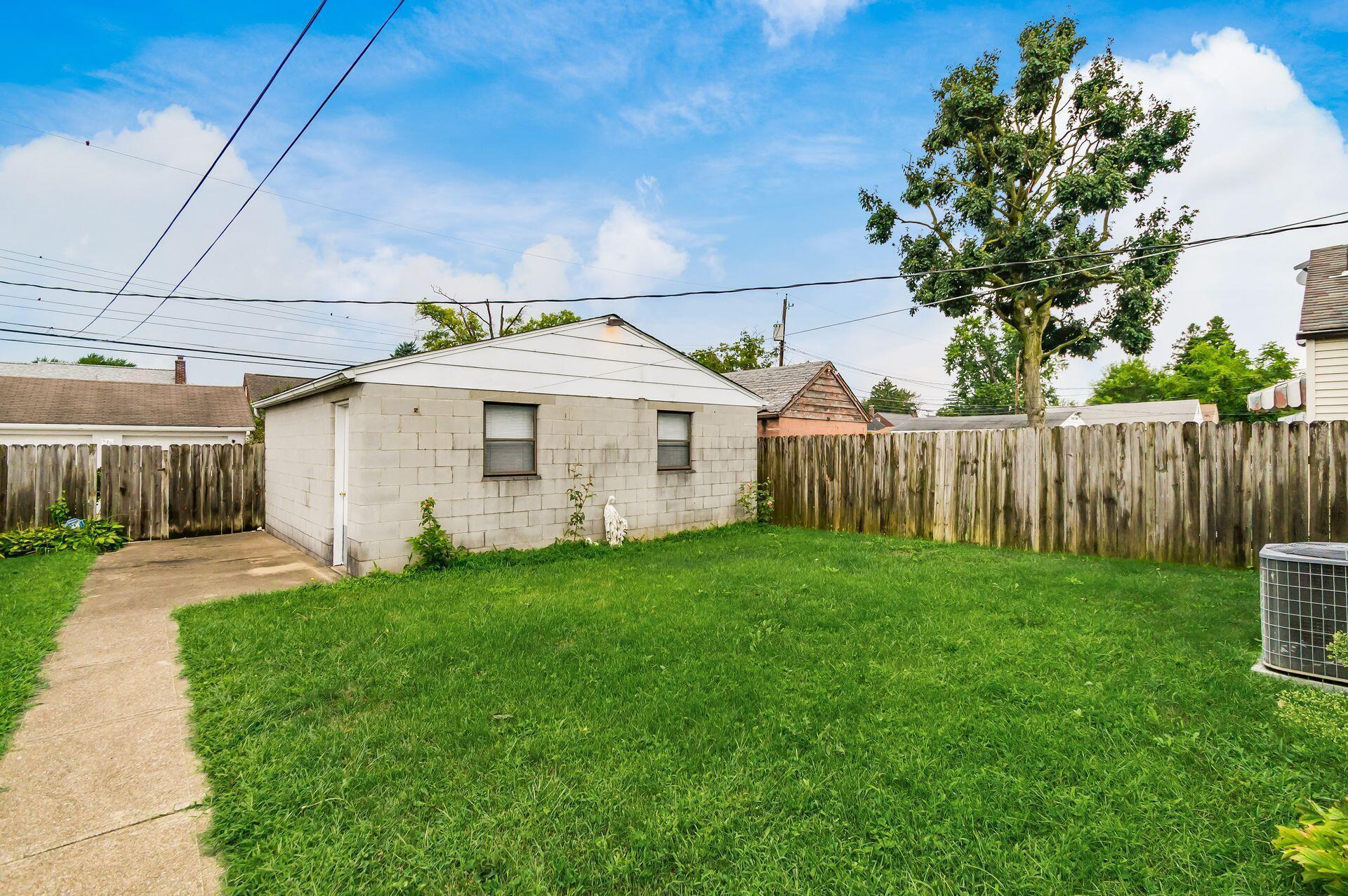 663 Belvidere Avenue Property Photo 20