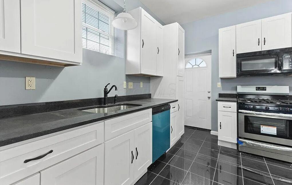 369 N Monroe Avenue Property Photo 8
