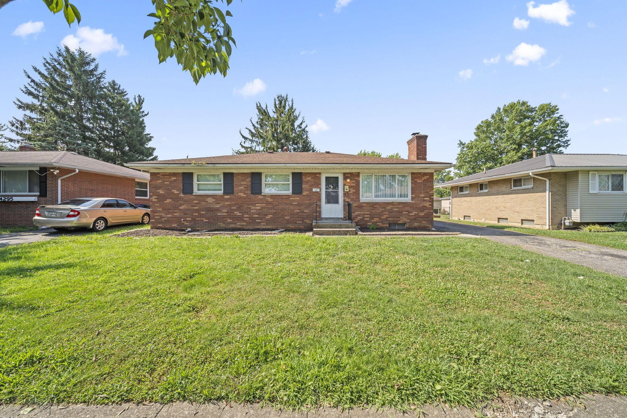 4287 Colby Avenue Property Photo 4