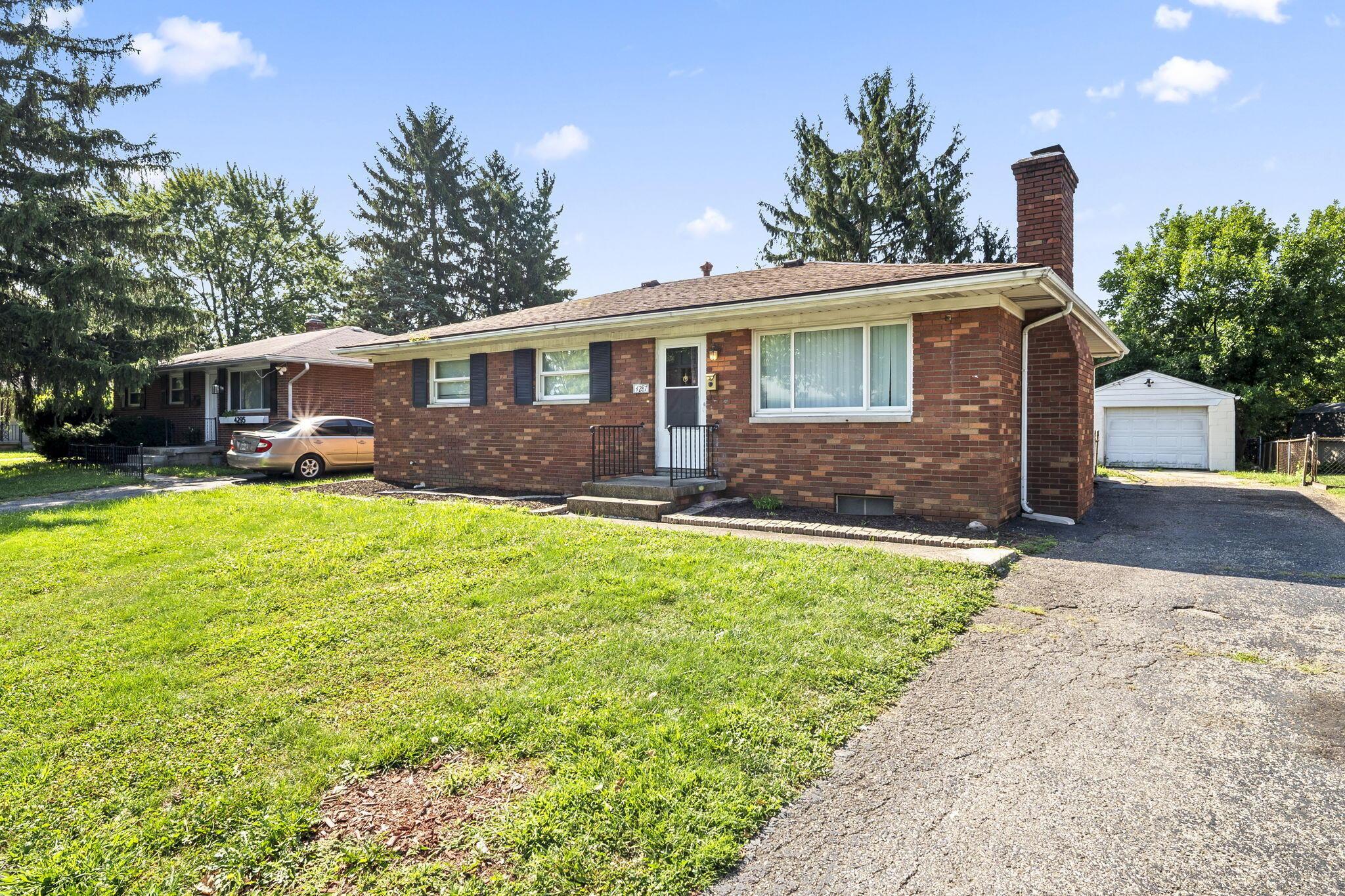 4287 Colby Avenue Property Photo 6