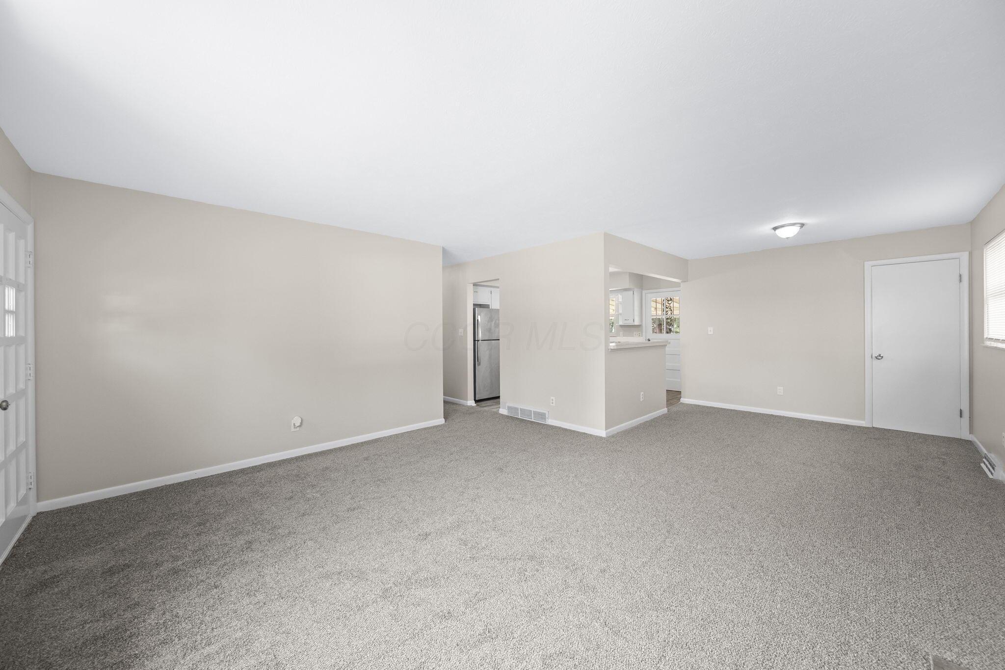 4287 Colby Avenue Property Photo 8