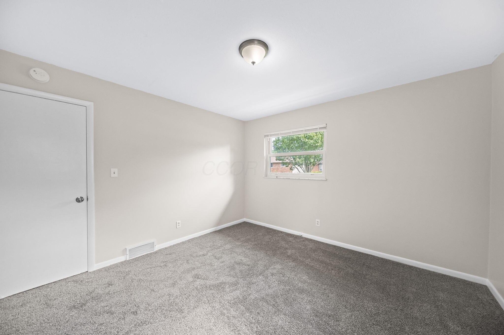 4287 Colby Avenue Property Photo 32
