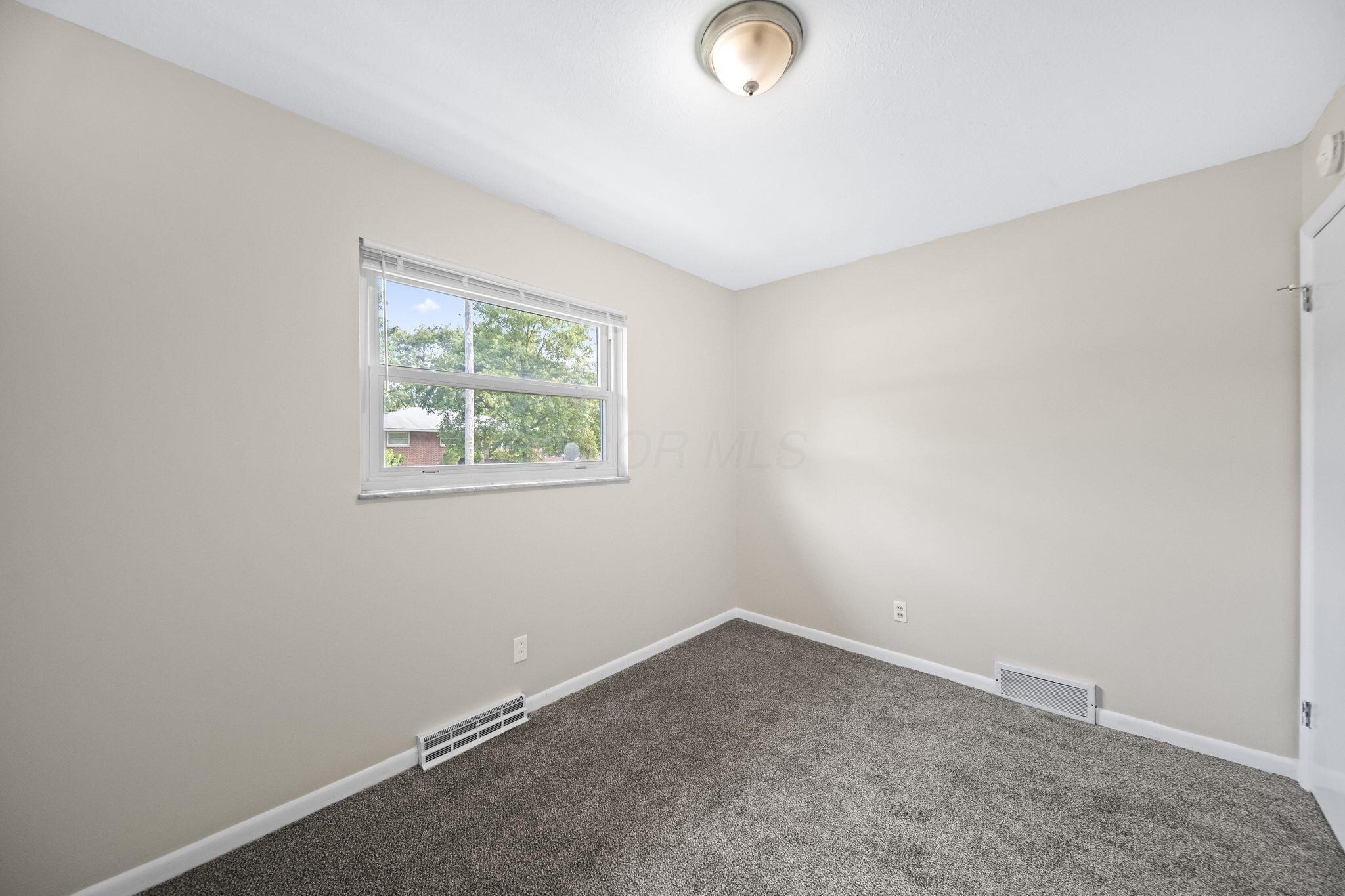 4287 Colby Avenue Property Photo 36